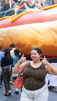 Chamidae and the giant hotdog in Times Square! 