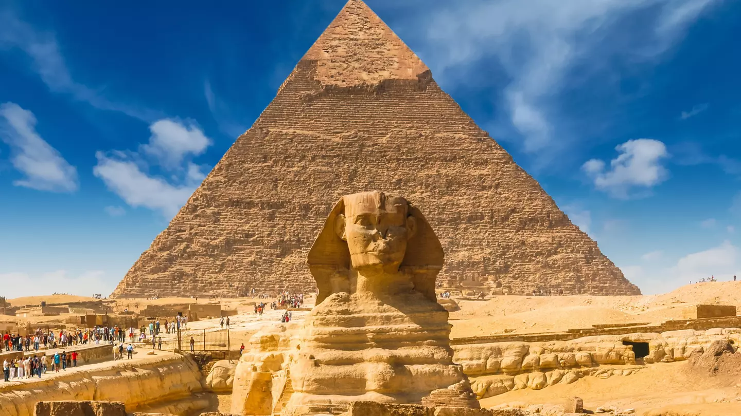 Many major sights, including the Pyramids of Giza, offer significant discounts for students © Anton Belo / Shutterstock