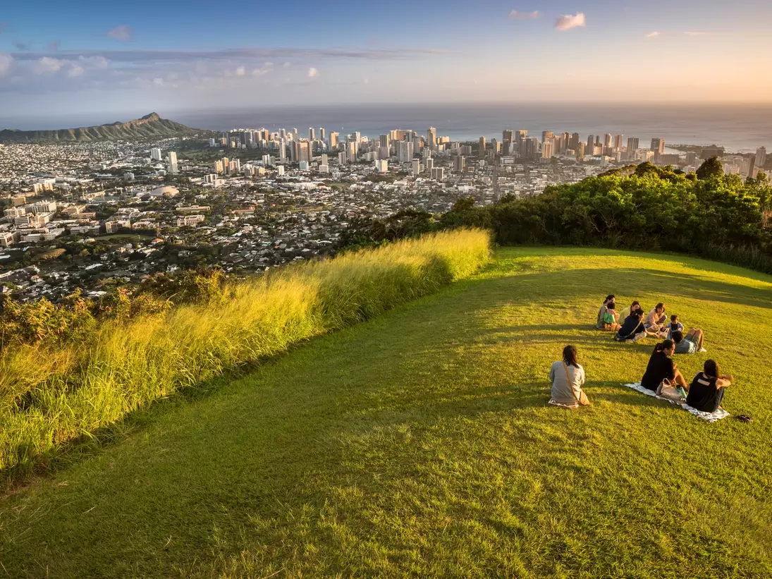 Honolulu: Hawaii, Oahu, Honolulu, skyline view of downtown Honolulu, Diamond Head and Waikiki beach from Tantalus Lookout.  Oahu known as "The Gathering Place", is the third largest of the Hawaiian Islands. It is home to about two-thirds of the po...
