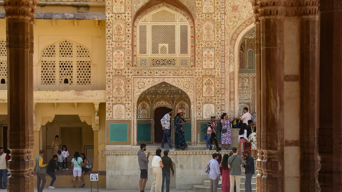 Explore the history, cultures and flavors of Jaipur and landmarks like Amber Fort (pictured) with this guide © Akanksha Singh