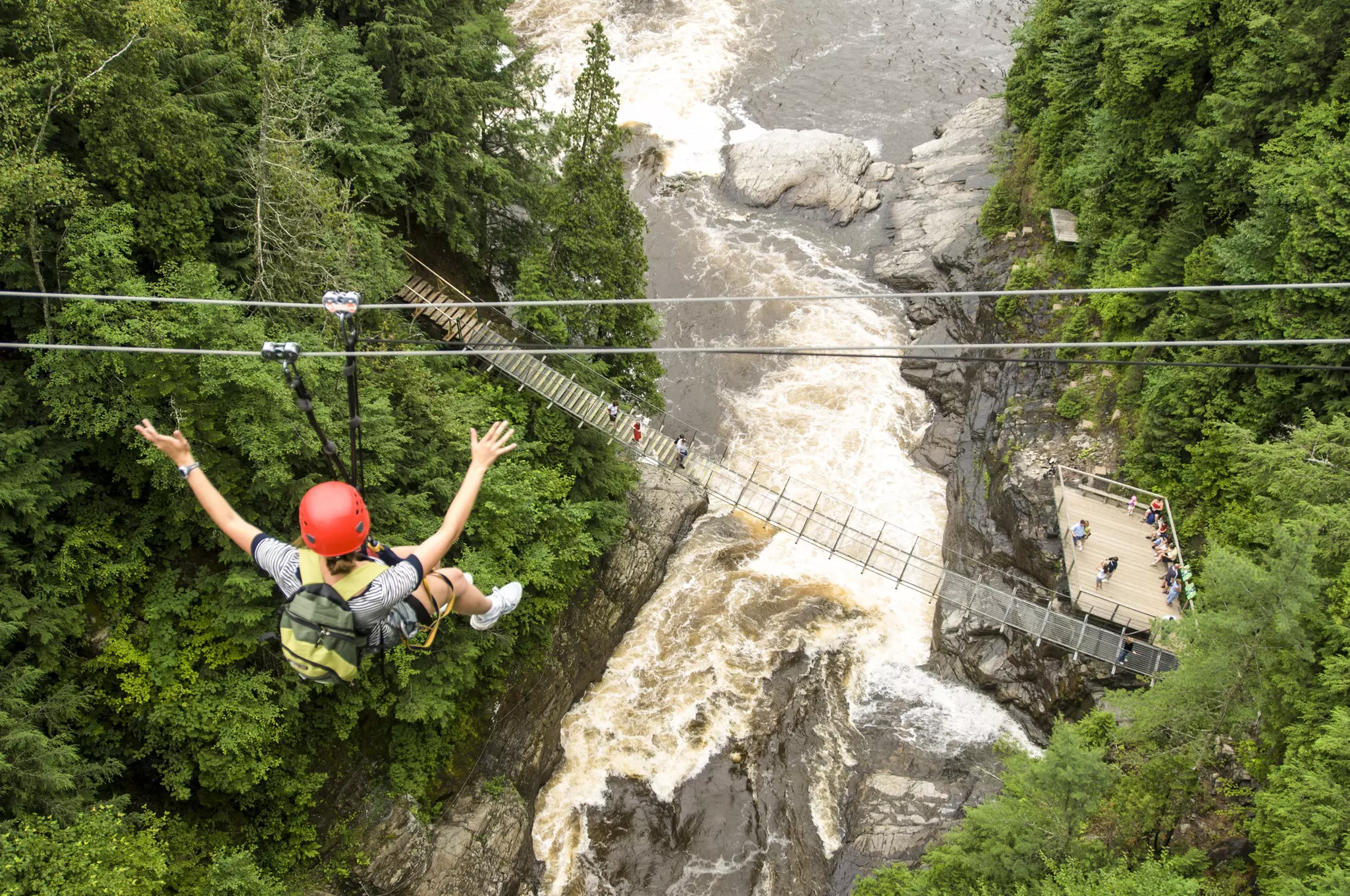Adventurous kids will love the zipline at Chute de Montmorency © Maremagnum / Getty Images