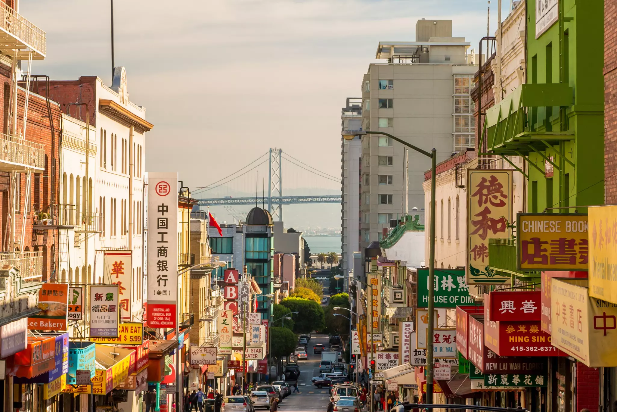 San Francisco's Chinatown is one of North America's largest Chinatowns © f11photo / Shutterstock