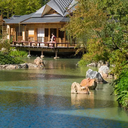 The Shakusui-en pond garden and Shakusui-tei tea ceremony room at the Four Seasons Kyoto