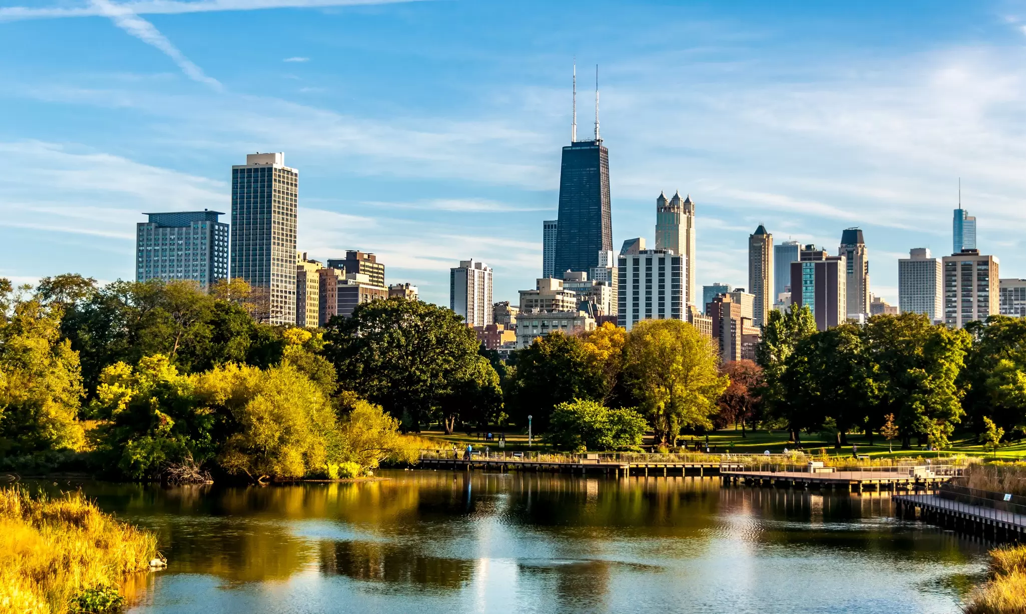A green city park in Chicago, Illinois