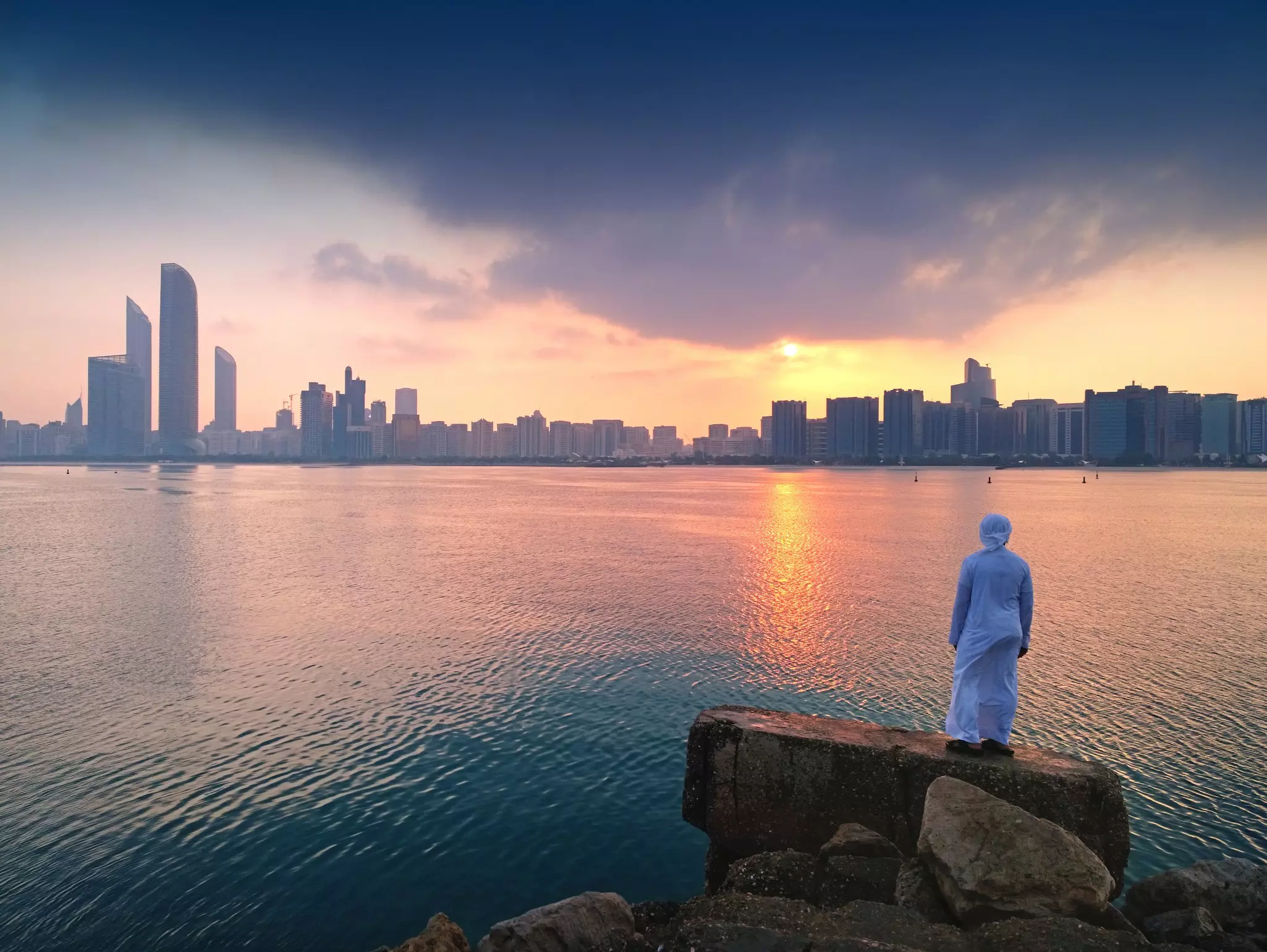 Watching the sunset over the Corniche skyline © Flickr Open / Getty Images