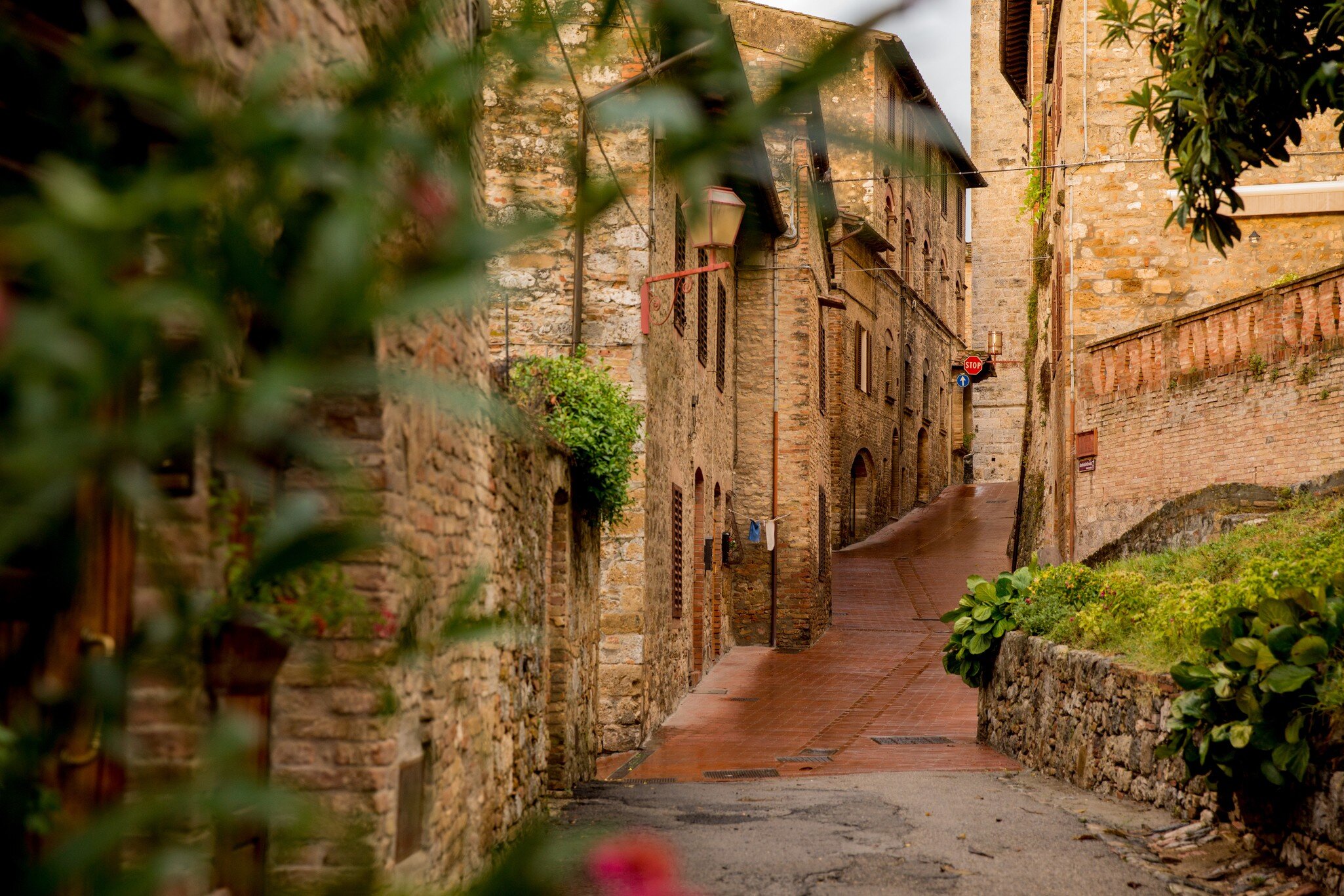 Autumn in San Gimignano, Tuscany. LauraVl/Shutterstock