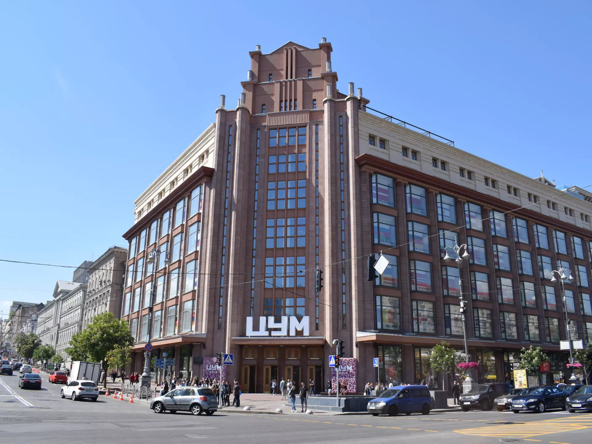 The two treehouses have proven extremely popular since launching © Sindre Ellingsen