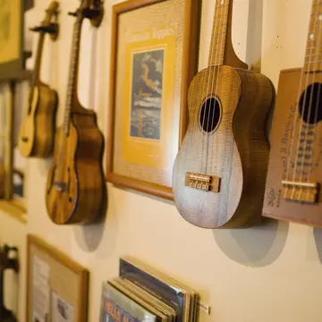 Ukeleles at Holualoa Ukulele.  Kailua Kona.