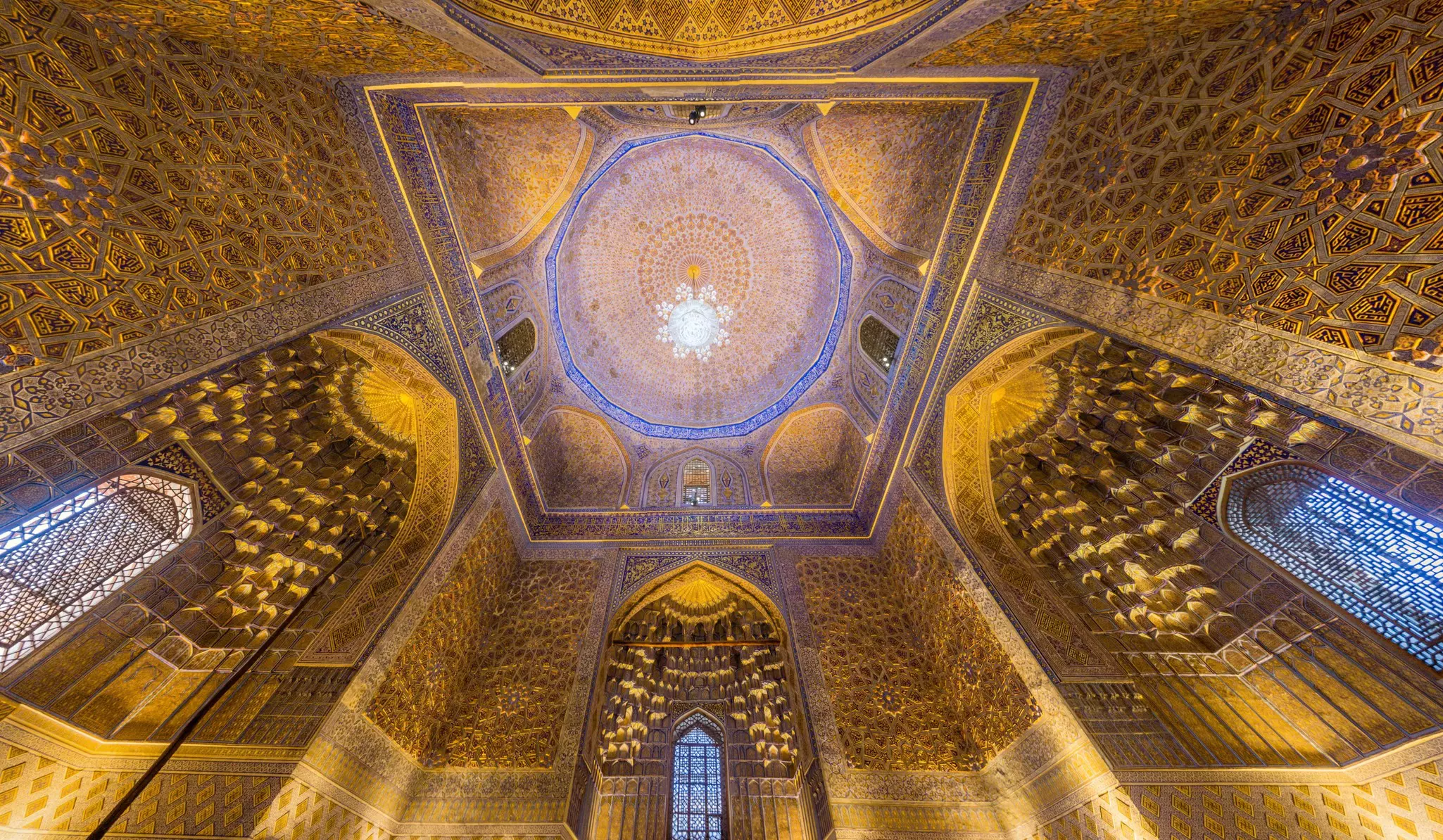 The magnificent Gur-e Amir mausoleum in Samarkand © Matyas Rehak / Shutterstock