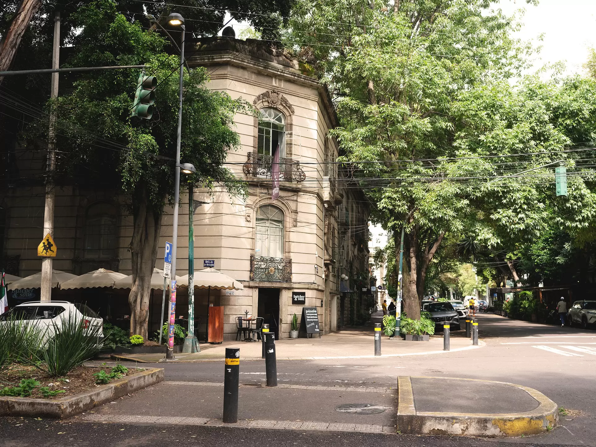 Street corner in Roma Norte neighborhood in Mexico City. 
