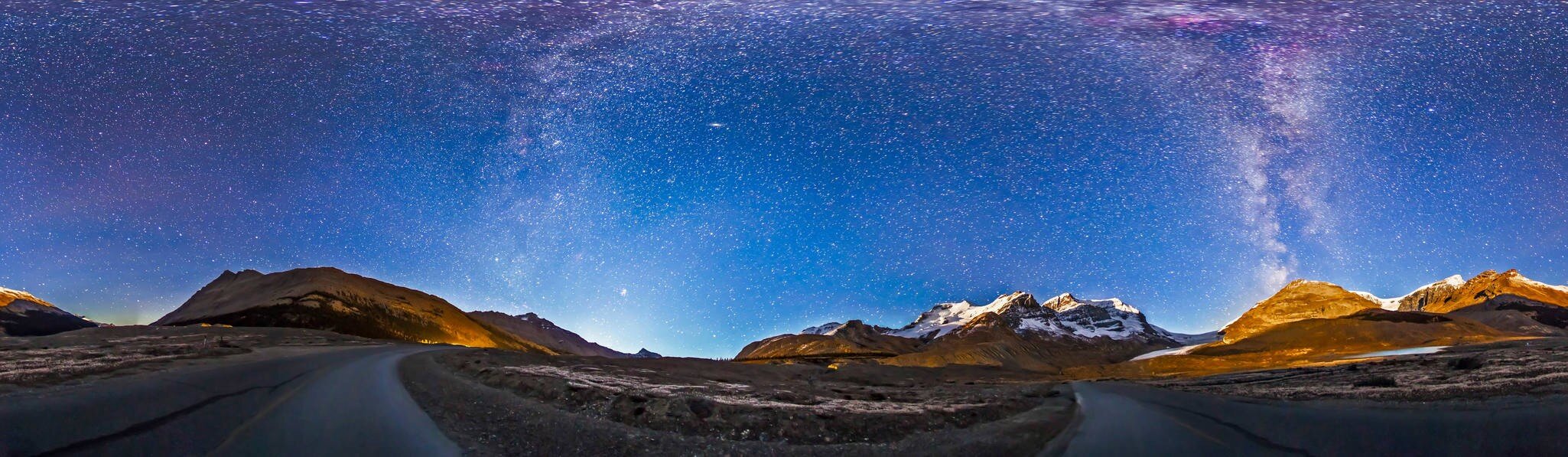 A 360 degree panorama of the Columbia Icefields and Athabasca Glacier in Jasper National Park, Alberta, Canada, just before the