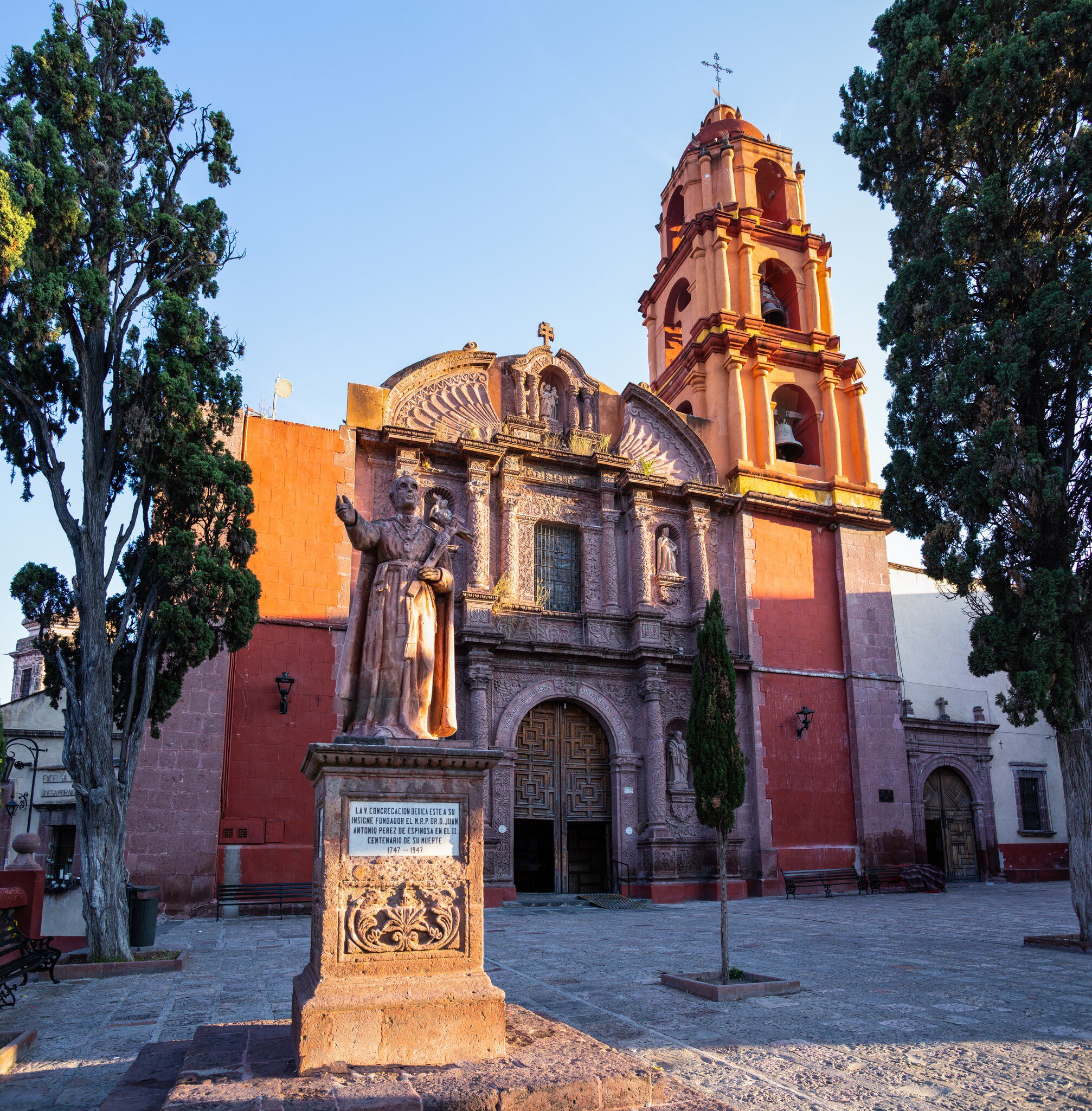 Exterior view of the Oratorio de San Felipe Neri early in the morning in San Miguel de Allende, Mexico.
