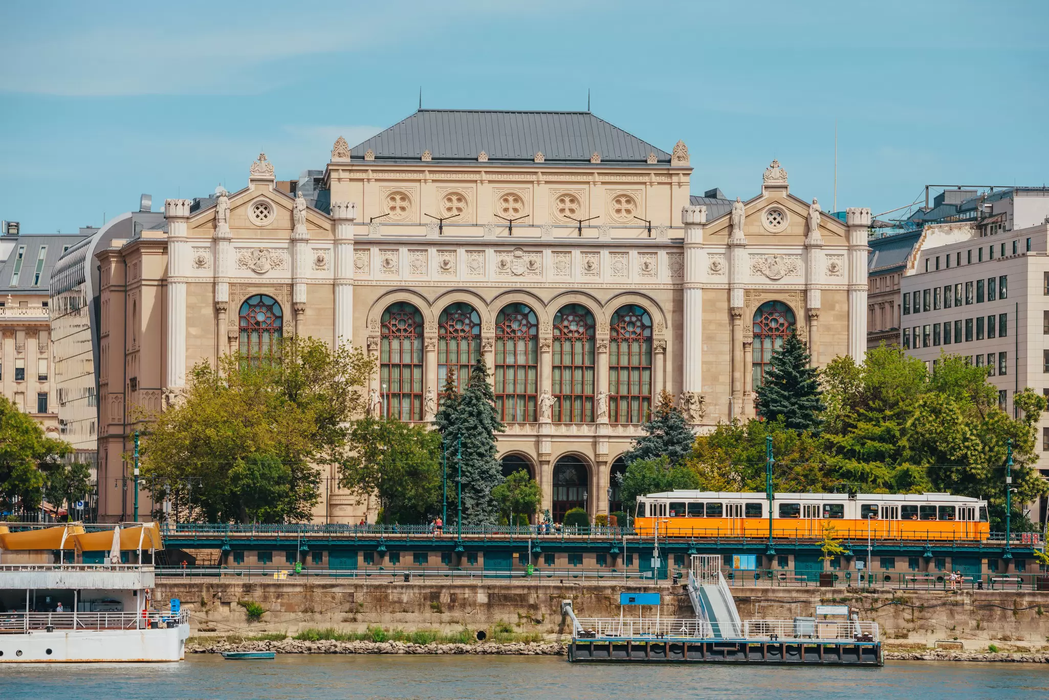 View of the Pesti Vigadó Concert Hall from the Danube River in Budapest, Hungary.