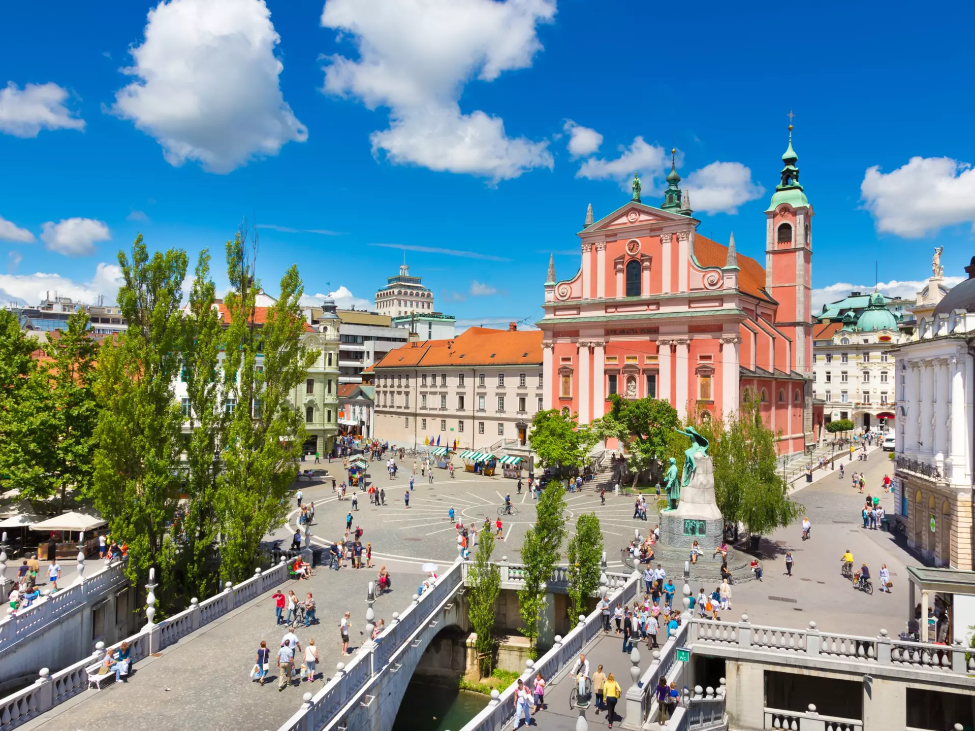 River Ljubljanica and the center of Ljubljana