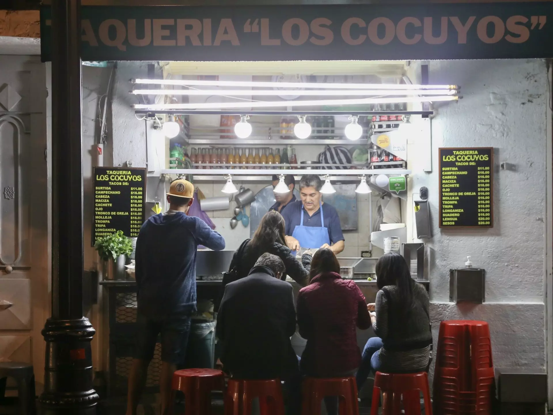 Eat like a king – and for a song – at Mexico City’s ubiquitous street-food stalls. eddie-hernandez.com/Shutterstock