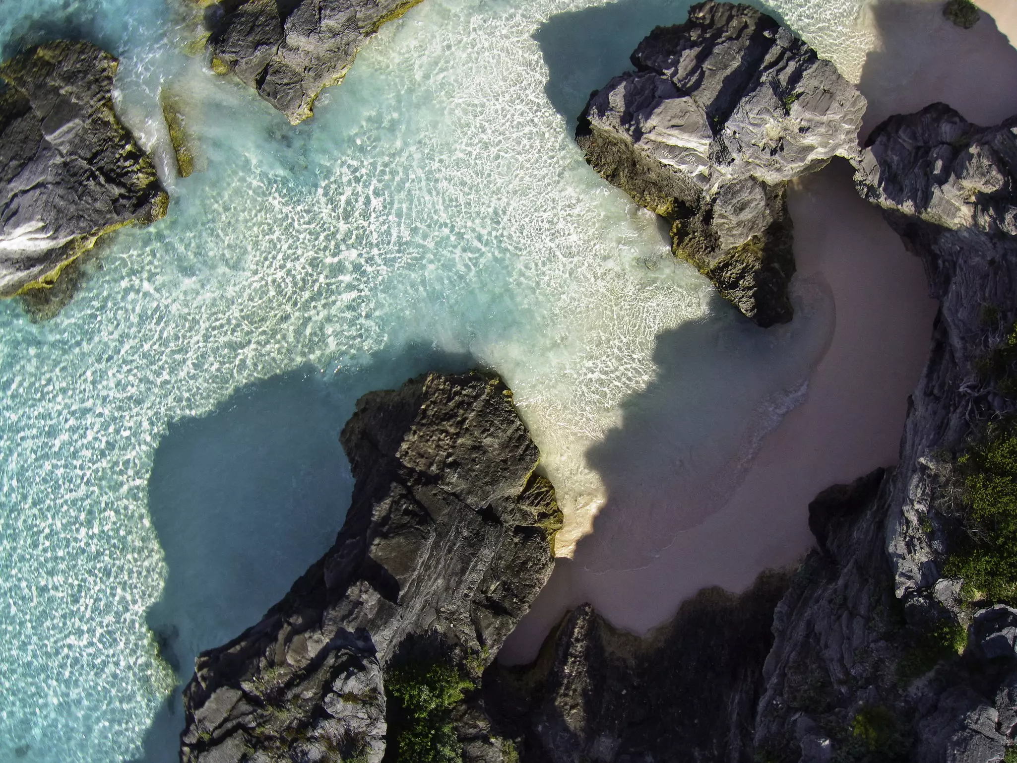 South Shore's Horseshoe Bay is an idyllic beach with pink sand and clear waters © Photo by Scott Dunn / Getty Images