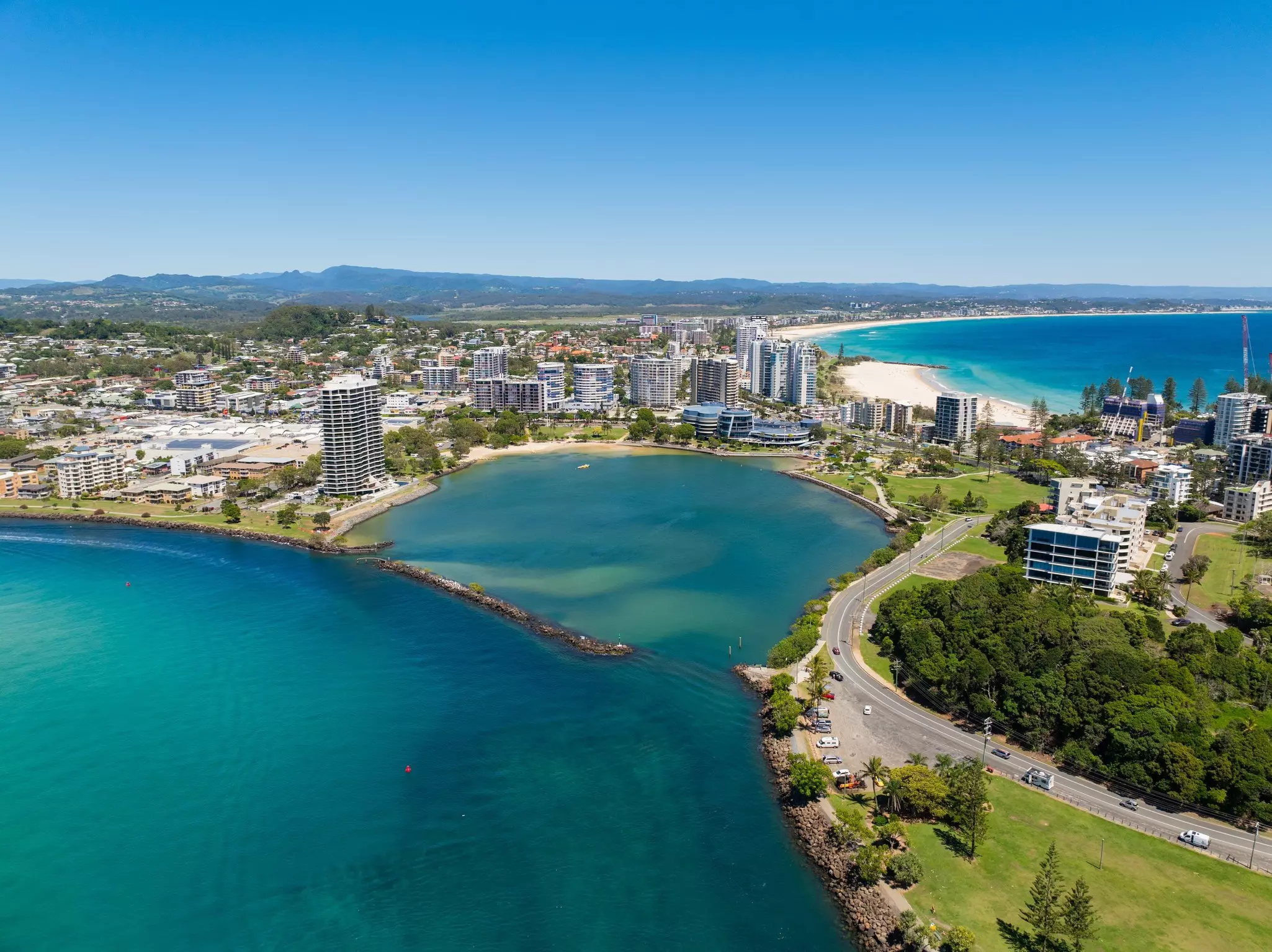 Aerial views of the Tweed Heads coastline. Hyserb/Shutterstock