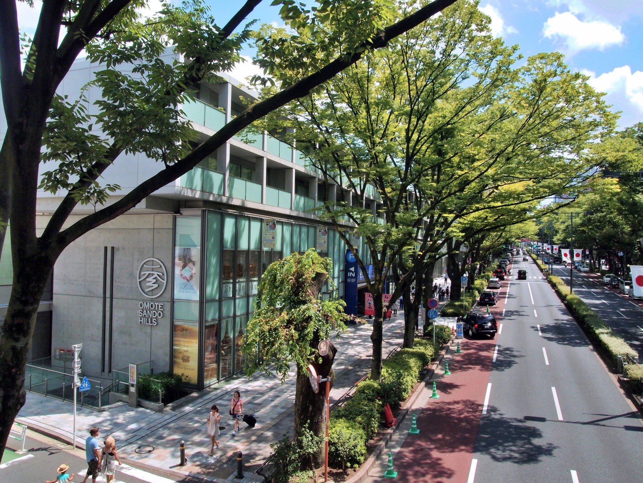 Tokyo, Japan (August 18, 2013)Omotesando's tree-lined streets are filled with beautiful shops, cafes and great restaurants., License Type: media, Download Time: 2026-04-03T14:42:33.000Z, User: esterpyykko45, Editorial: true, purchase_order: 65050 - Digital Destinations and Articles, job: Lonely Planet, client: app content, other: Ester Pyykko