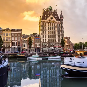 Everywhere in the Netherlands is easily accessible, like Rotterdam with its mix of architecture © Victor Maschek / Shutterstock