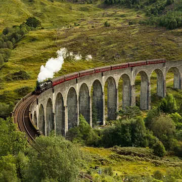 Ride the Hogwarts Express to feel like your Hogwarts letter has finally come. Evenfh / Getty Images
