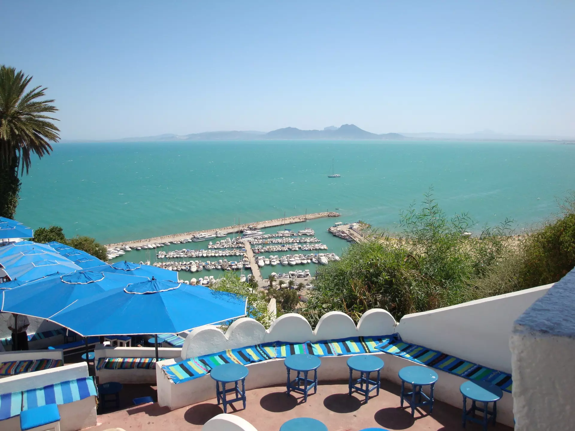 View from Cafe des Delices, Sidi Bou Said.
tunisie, mer, carthage, sidi bou said, cade des delices, cafe des delices
