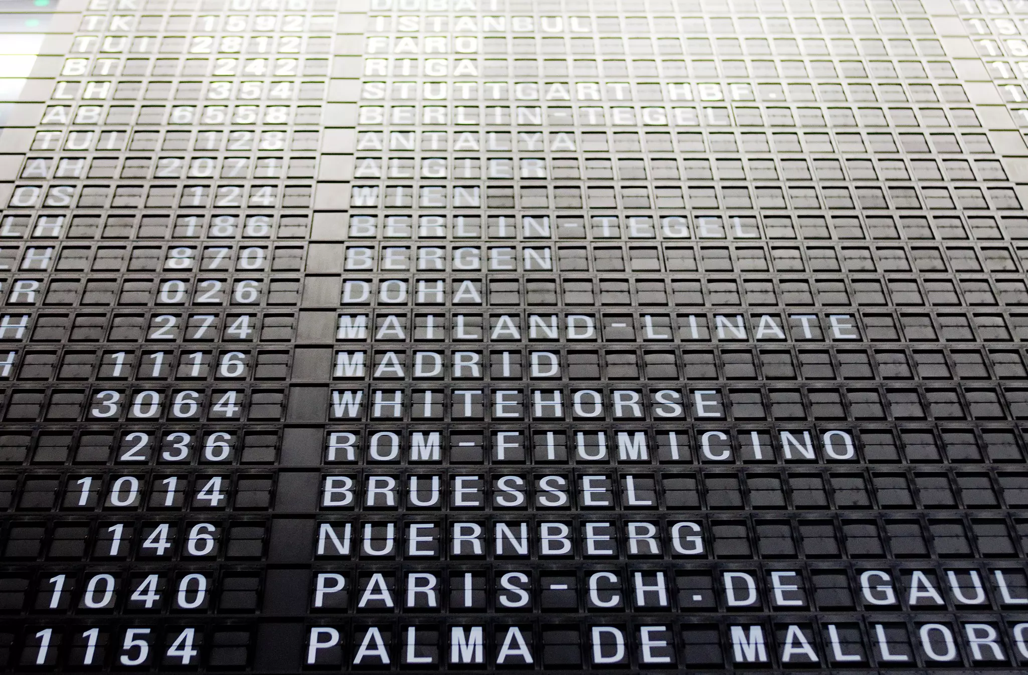 Flight departure sign