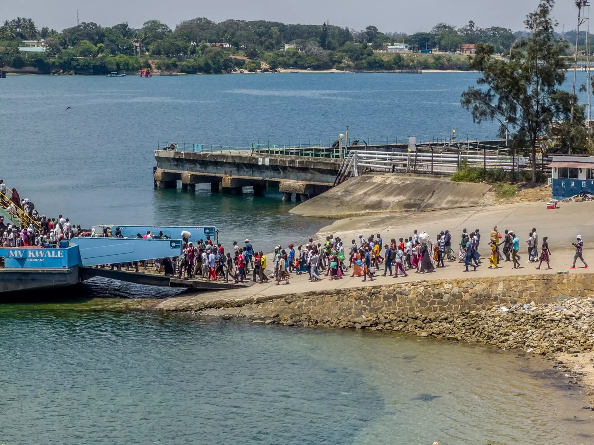 Find your way around in Kenya with this guide to transportation © Mario Hagen / Shutterstock