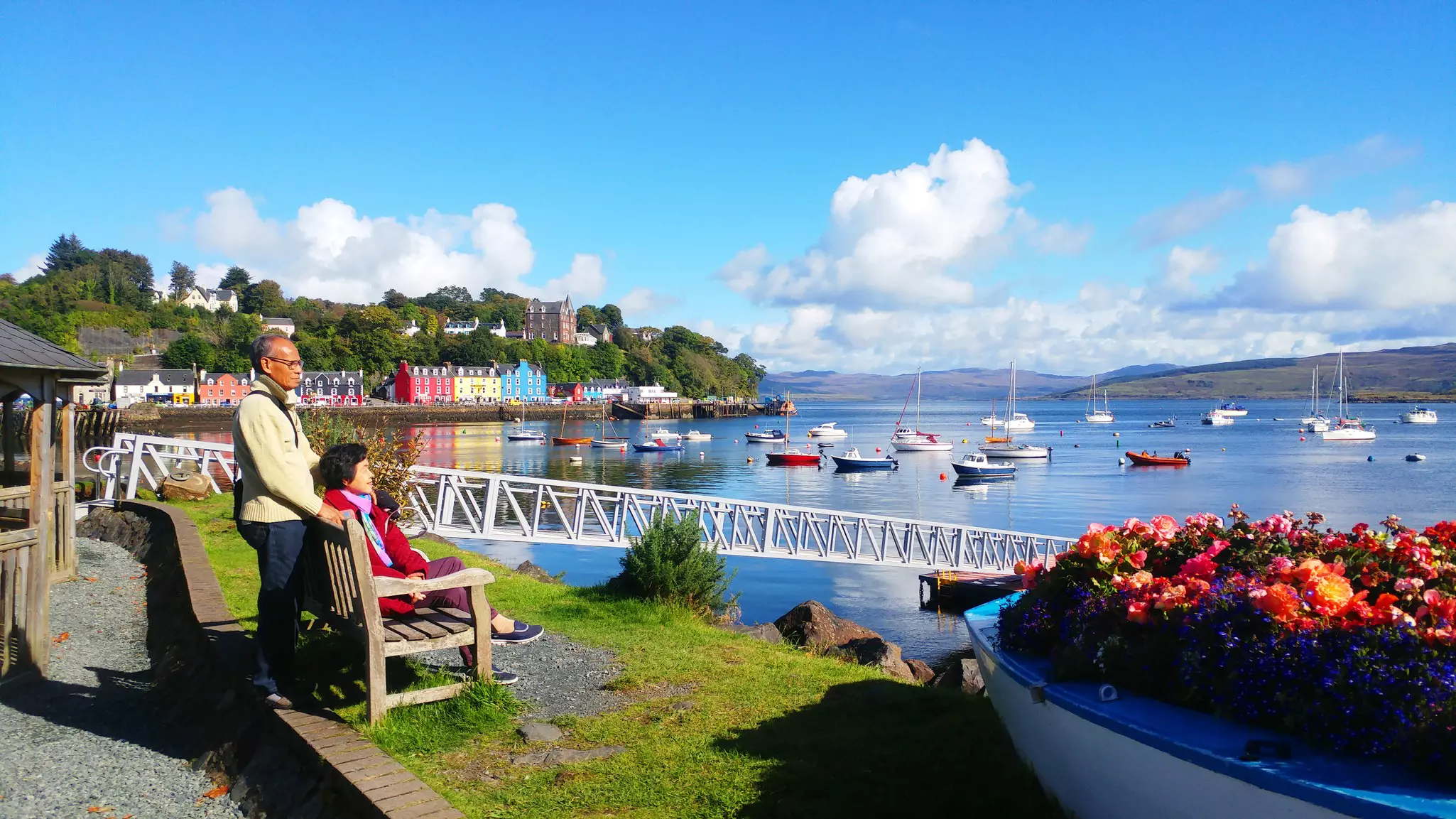 Our guide to daily costs in Scotland can help you plan your finances © pitch00 / Shutterstock