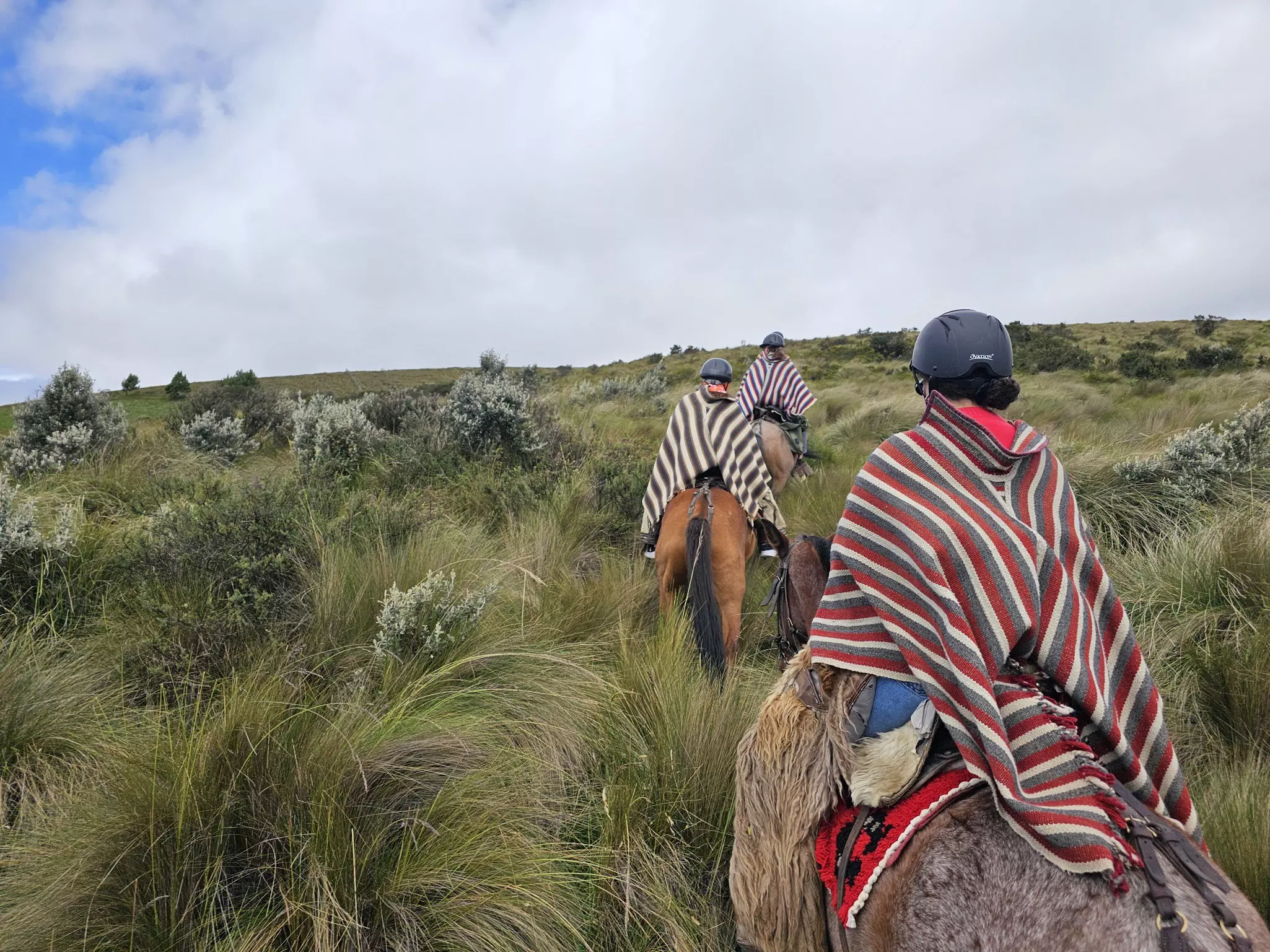 Chamidae and her mom go horseback riding in Ecuador