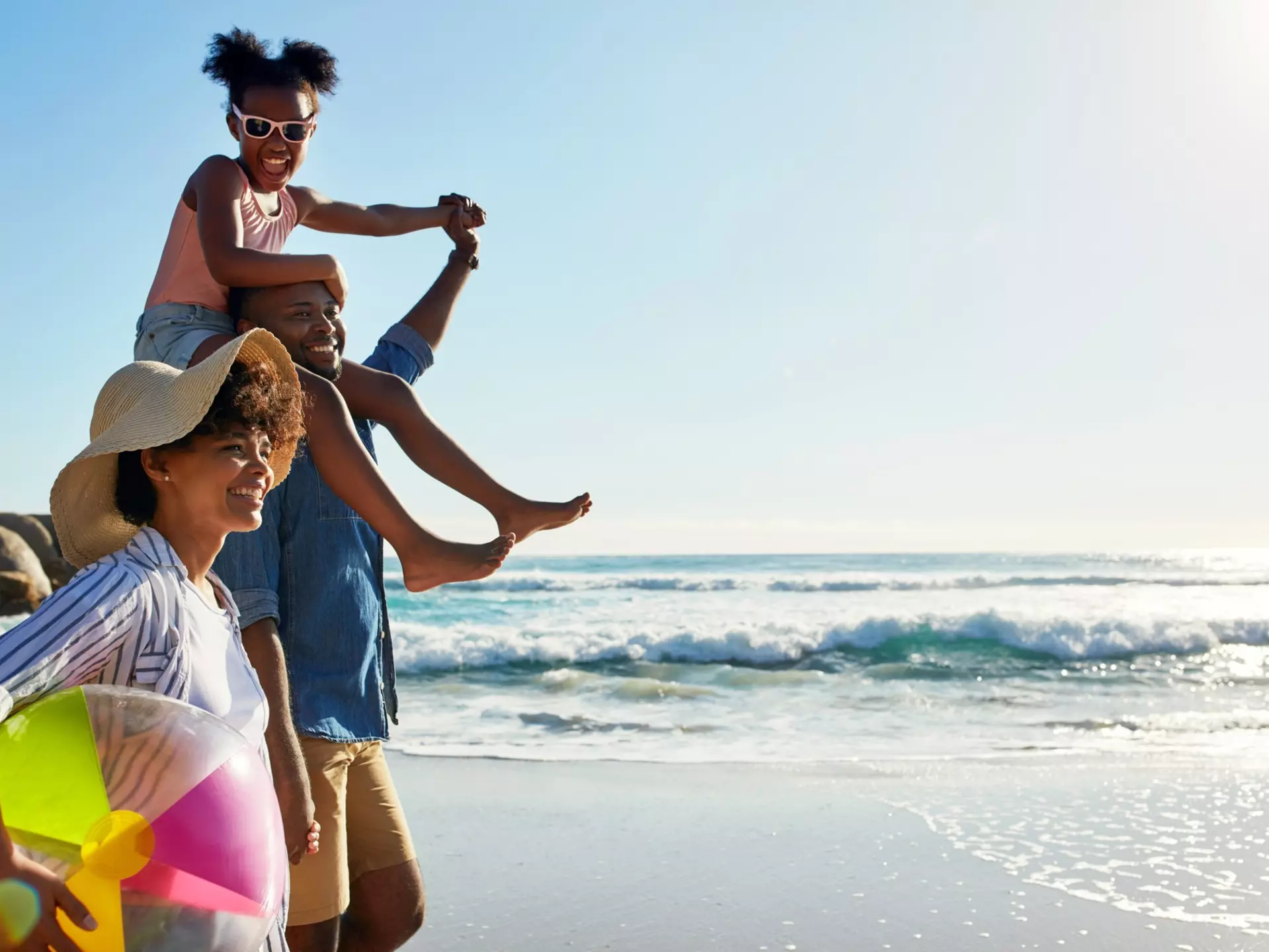 Here are the best experiences in Jamaica for family travelers © PeopleImages.com - Yuri A / Shutterstock