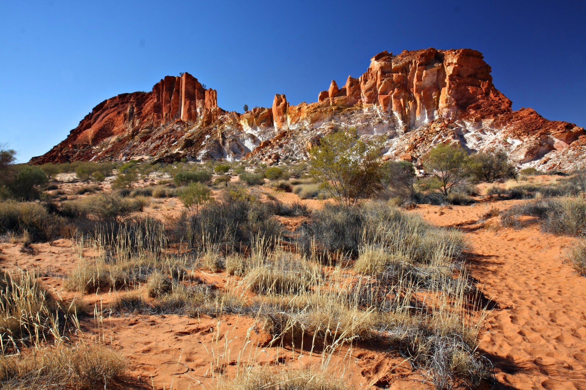 Rainbow Valley, NT Australia, License Type: media, Download Time: 2026-04-13T11:03:56.000Z, User: claramonitto, Editorial: false, purchase_order: 56530 - Guidebooks, job: WIP Global Publishing, client: Australia 23, other: Clara Monitto