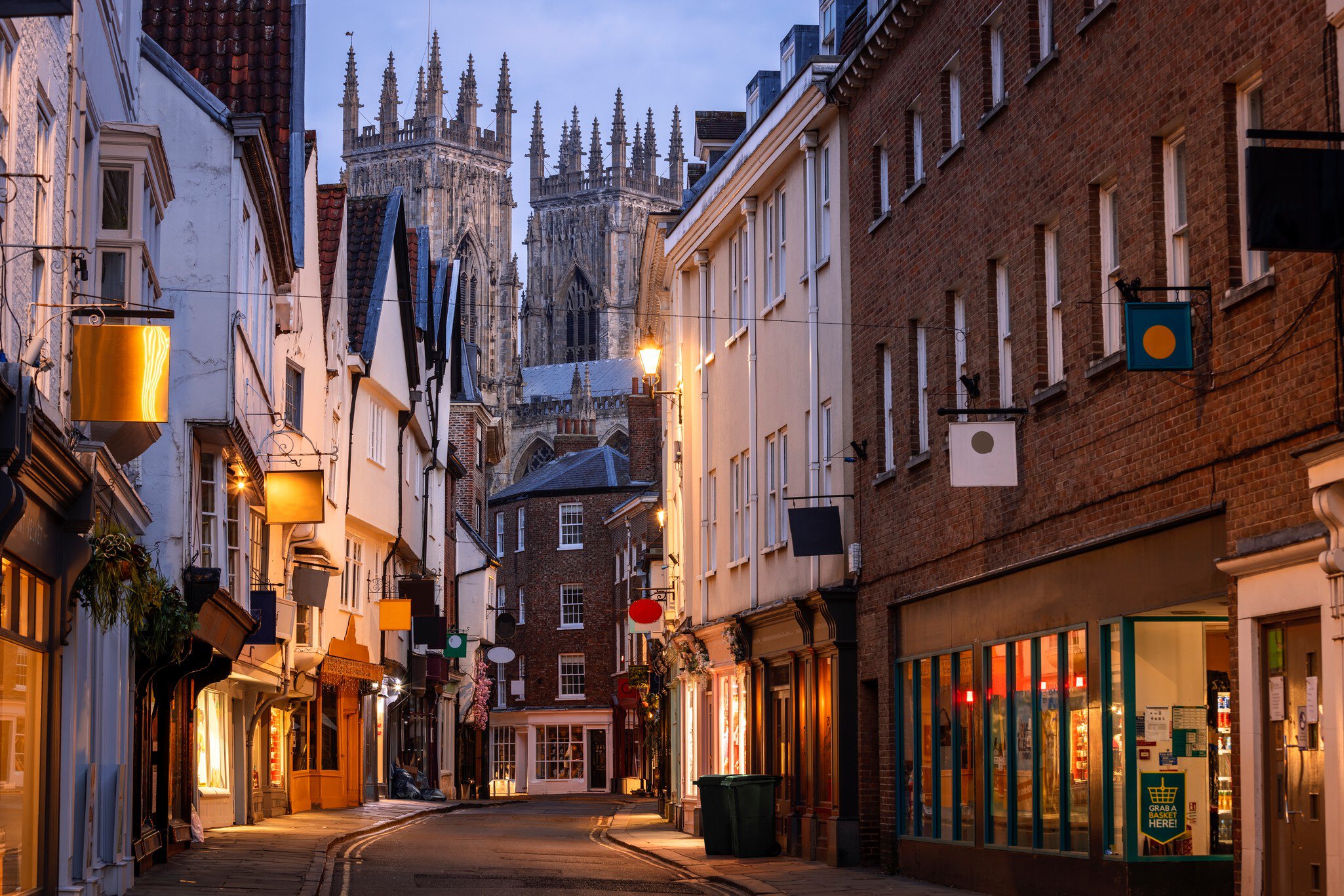 GettyImages-1395411584.jpg
Low Petergate Street, York Minster, York, Yorkshire, England