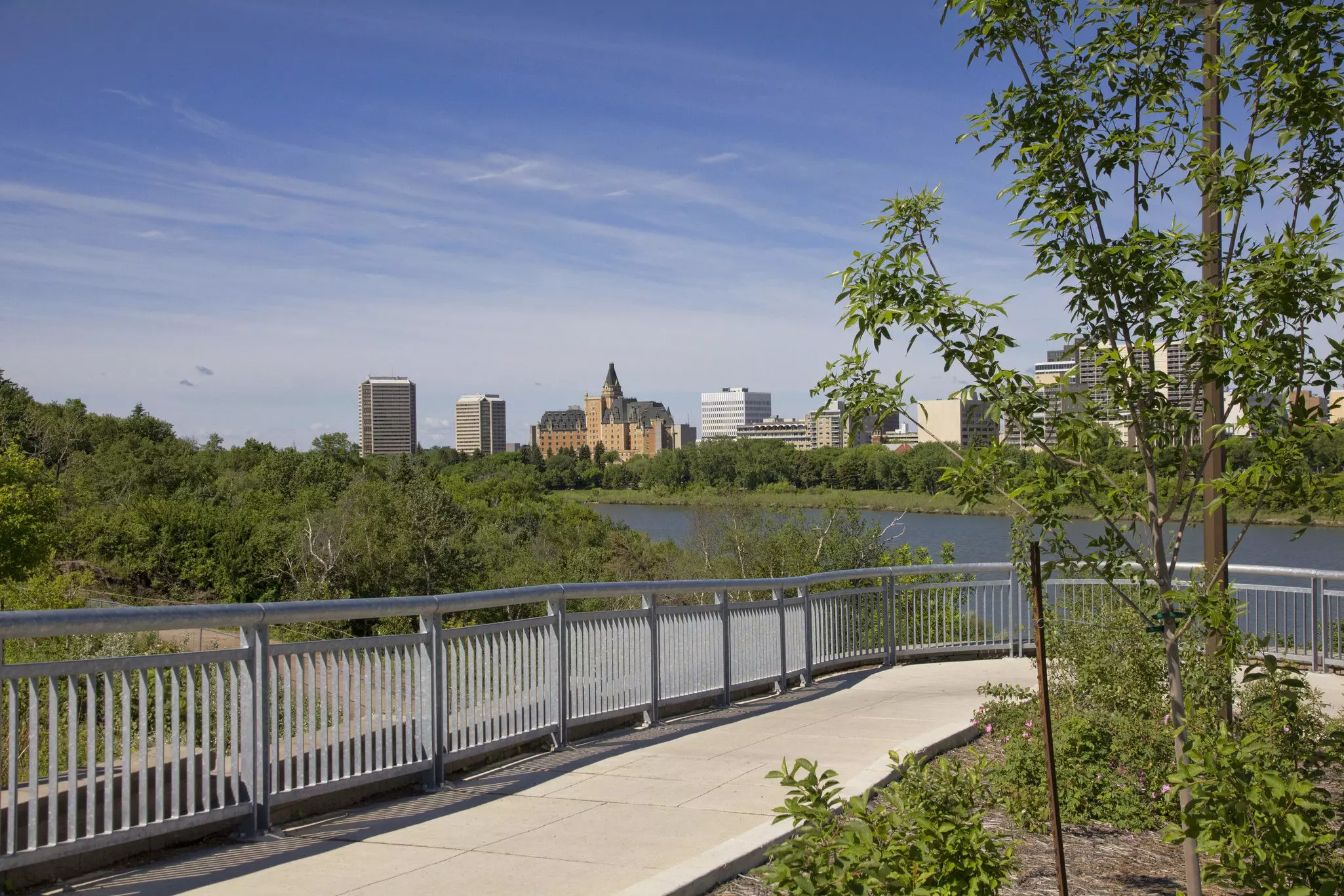 Enjoy Saskatoon's cityscape with a bike ride along the Meewasin Valley Trail © Dougall_Photography / Getty Images