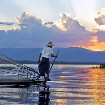 Myanmar moves forward into a bright future