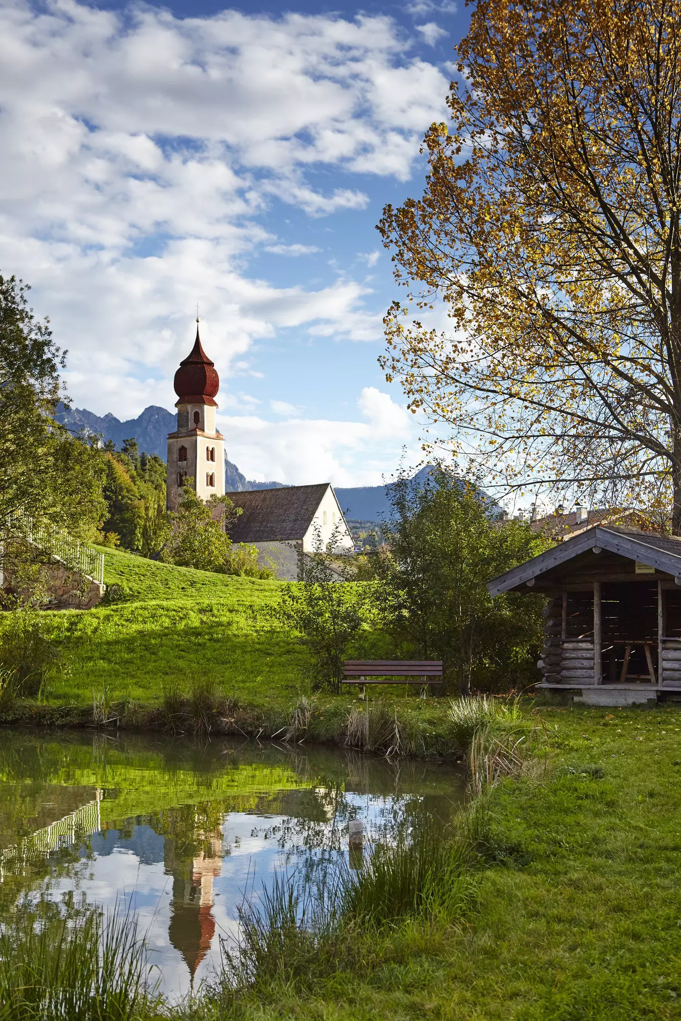 The medieval church in the hamlet of Sant’Osvaldo near Castelrotto (Kastelruth).
