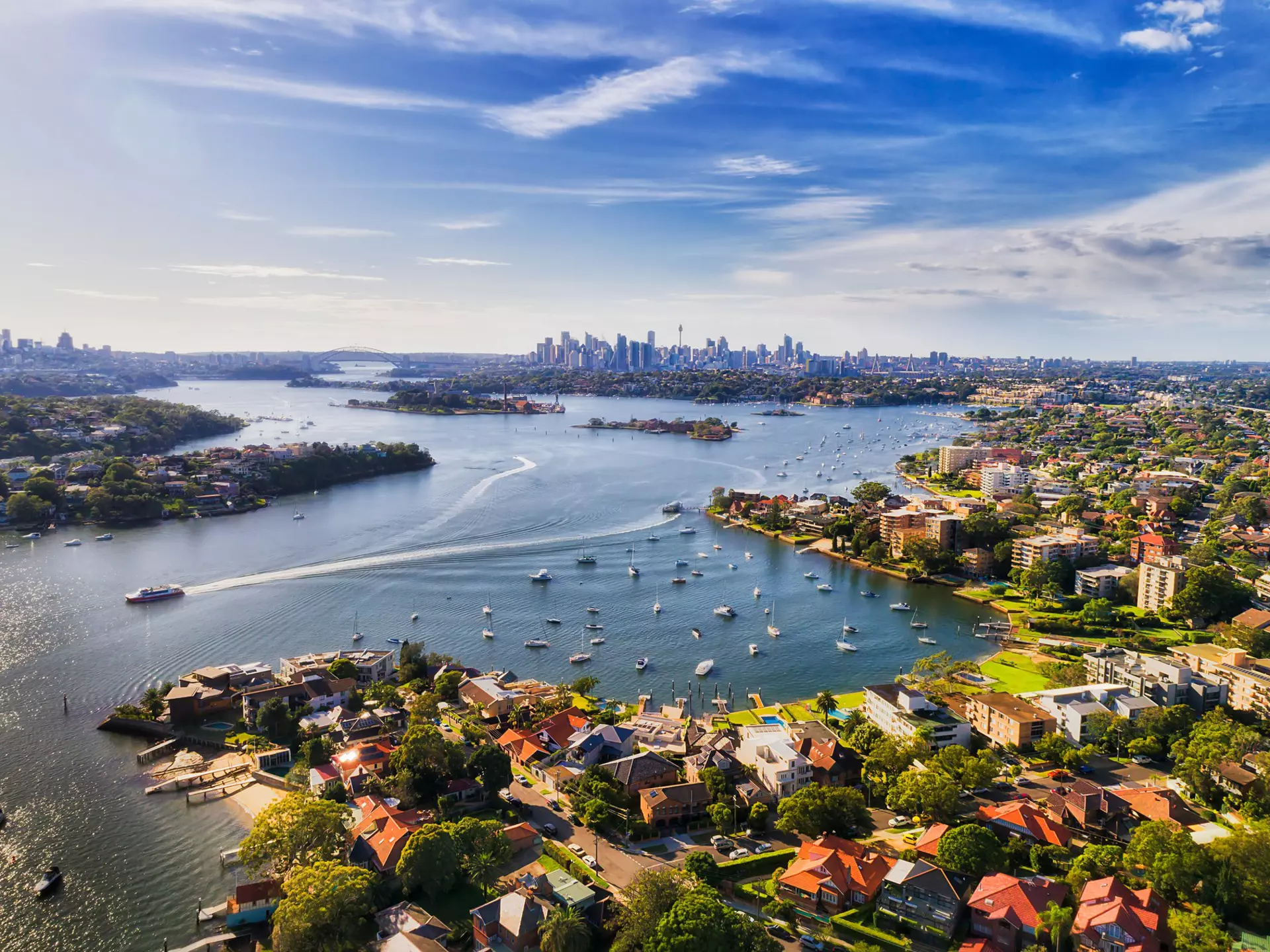 Sydney Harbour and surrounding suburbs. Taras Vyshnya/Shutterstock