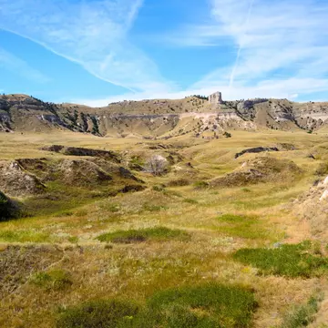 Scotts Bluff National Monument
492454838
The Oregon Trail, Scotts Bluff National Monument, Eagle Rock, Steep, Scenics, Adventure, Vacations, Nature, Outdoors, Hiking, Nebraska, USA, Hill, undiscovered, mormon trail, Saddle Rock, North Platte River, 19th Century Landmark