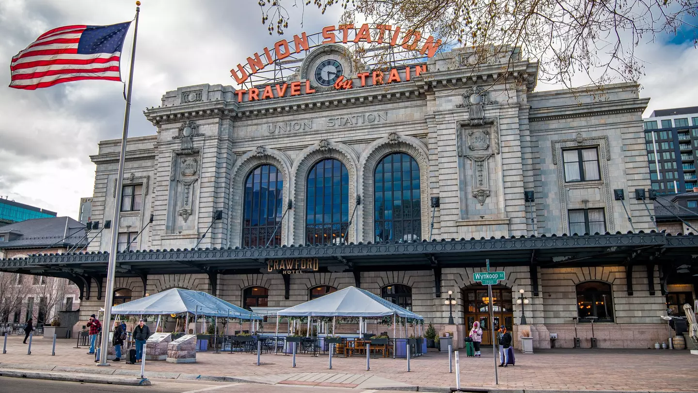 These are the world's most glamorous hotels in former grand railroad stations © Gerald A. DeBoer / Shutterstock