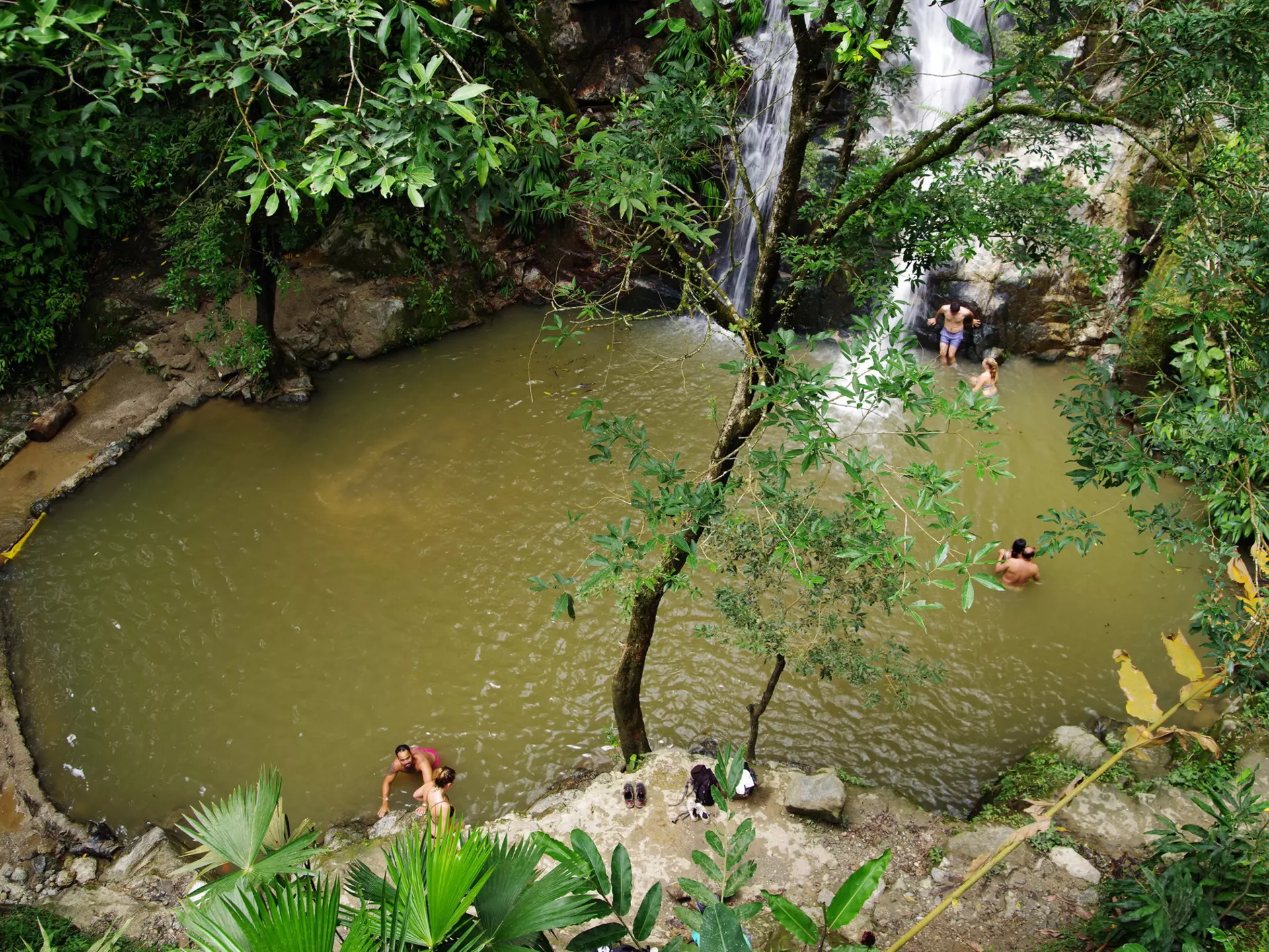 Mincxa,,Colombia,,14,August,,2018:,Tourists,Swimming,In,Marinka,Waterfall