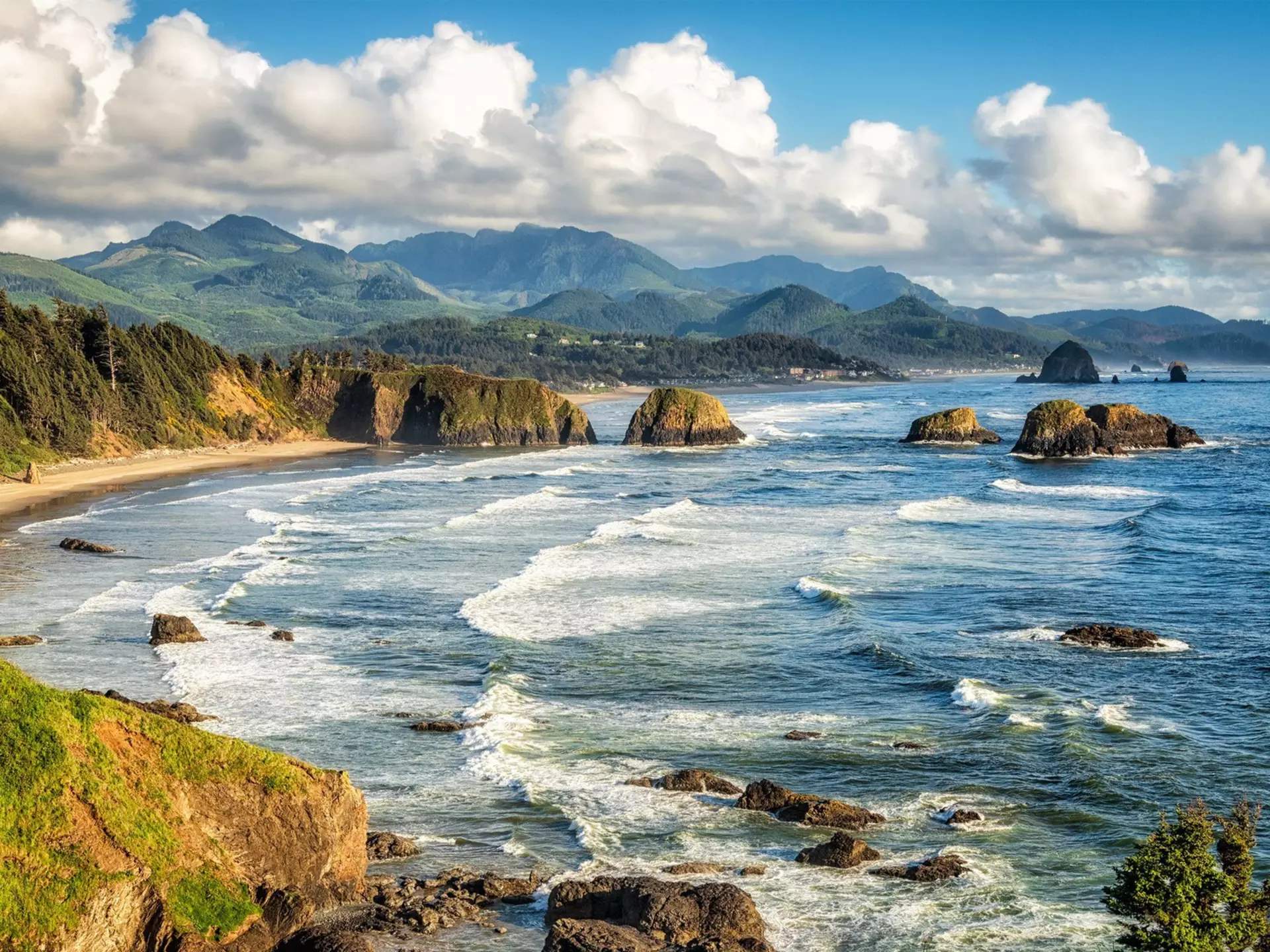 Cannon Beach on the Oregon Coast. Richard Jennings/Getty Images