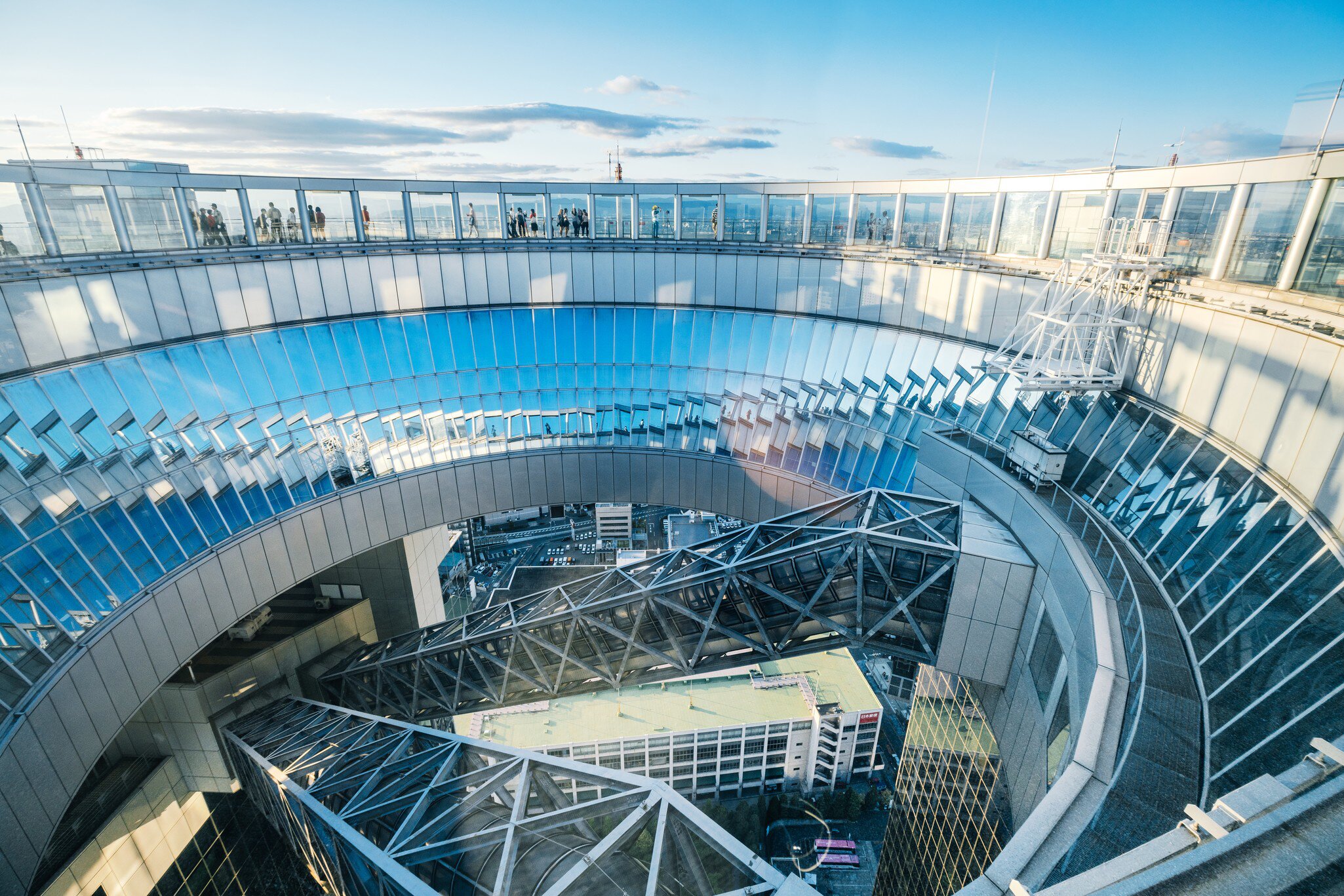 Osaka, Japan - June 01, 2016: Floating Garden Observatory in Kita-ku district at sunset. A circular rooftop observation deck connecting the twin towers of Umeda Sky Building. Popular landmark in Osaka
804747028
Umeda Sky Building rooftop in Osaka, Japan