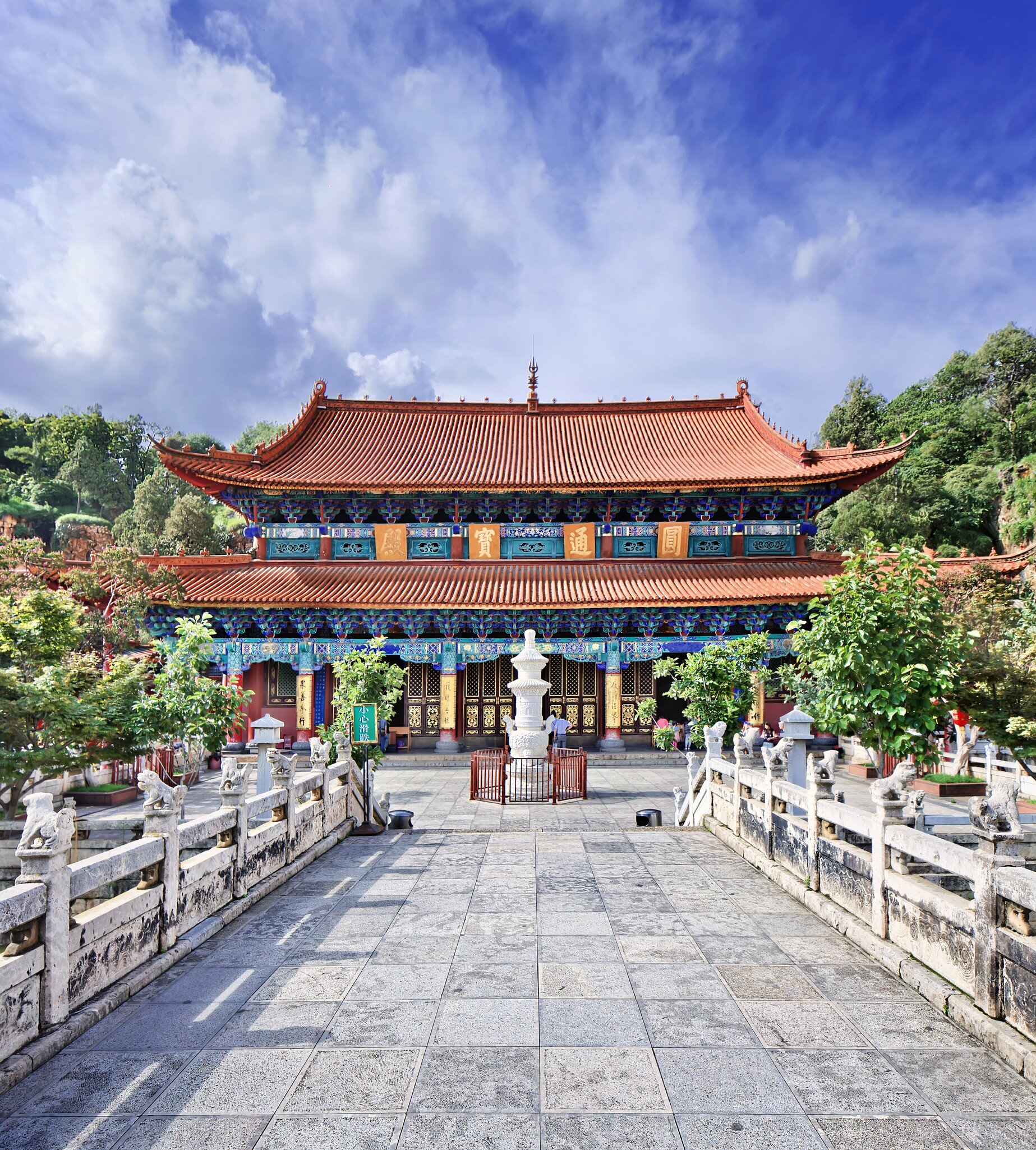 Tranquil Yuantong Buddhist Temple, Kunming, Yunnan Province, China, License Type: media, Download Time: 2026-09-02T17:22:06.000Z, User: LP_NZhan, Editorial: false, purchase_order: 65050 - Digital Destinations and Articles, job: App Content, client: Lonely Planet App, other: Nadine Zhan 
