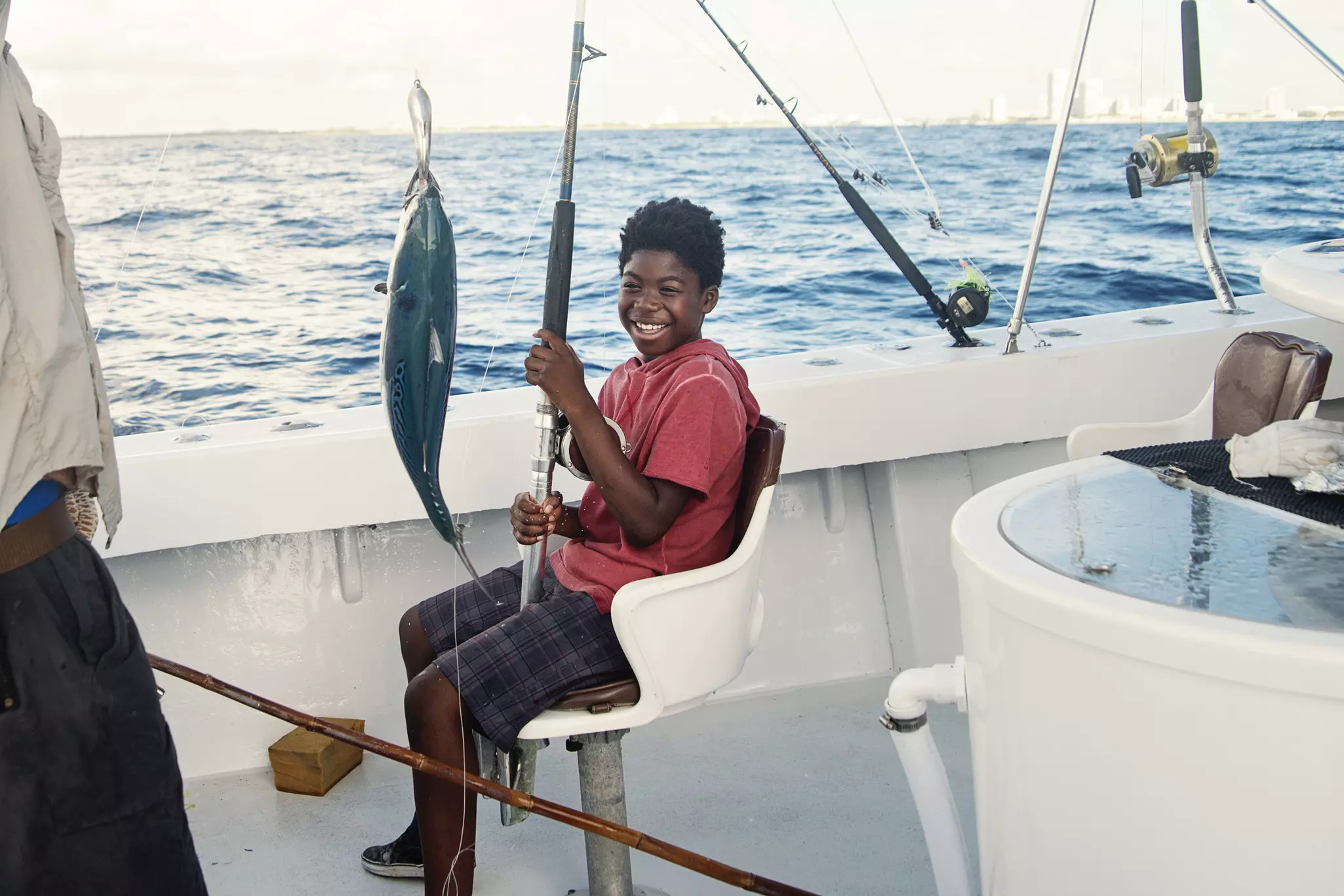 With a captain at the helm, you can fully enjoy whatever you want to do aboard a boat in Florida © martinedoucet / Getty Images