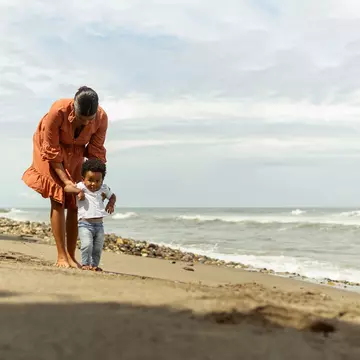 Honduras' beautiful beaches are perfect for tiny swimmers to get used to the sea © Djavan Rodriguez / Getty Images