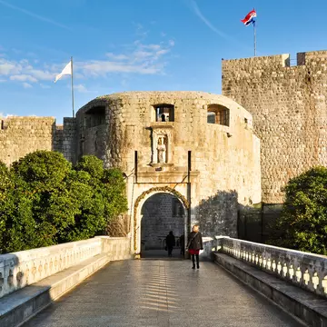 Pile gate entrance to town of Dubrovnik, Croatia, License Type: media, Download Time: 2026-02-23T21:44:42.000Z, User: LP_YKhanna, Editorial: false, purchase_order: 65050 - Digital Destinations and Articles, job: LP, client: App Content, other: Yuvraj Khanna