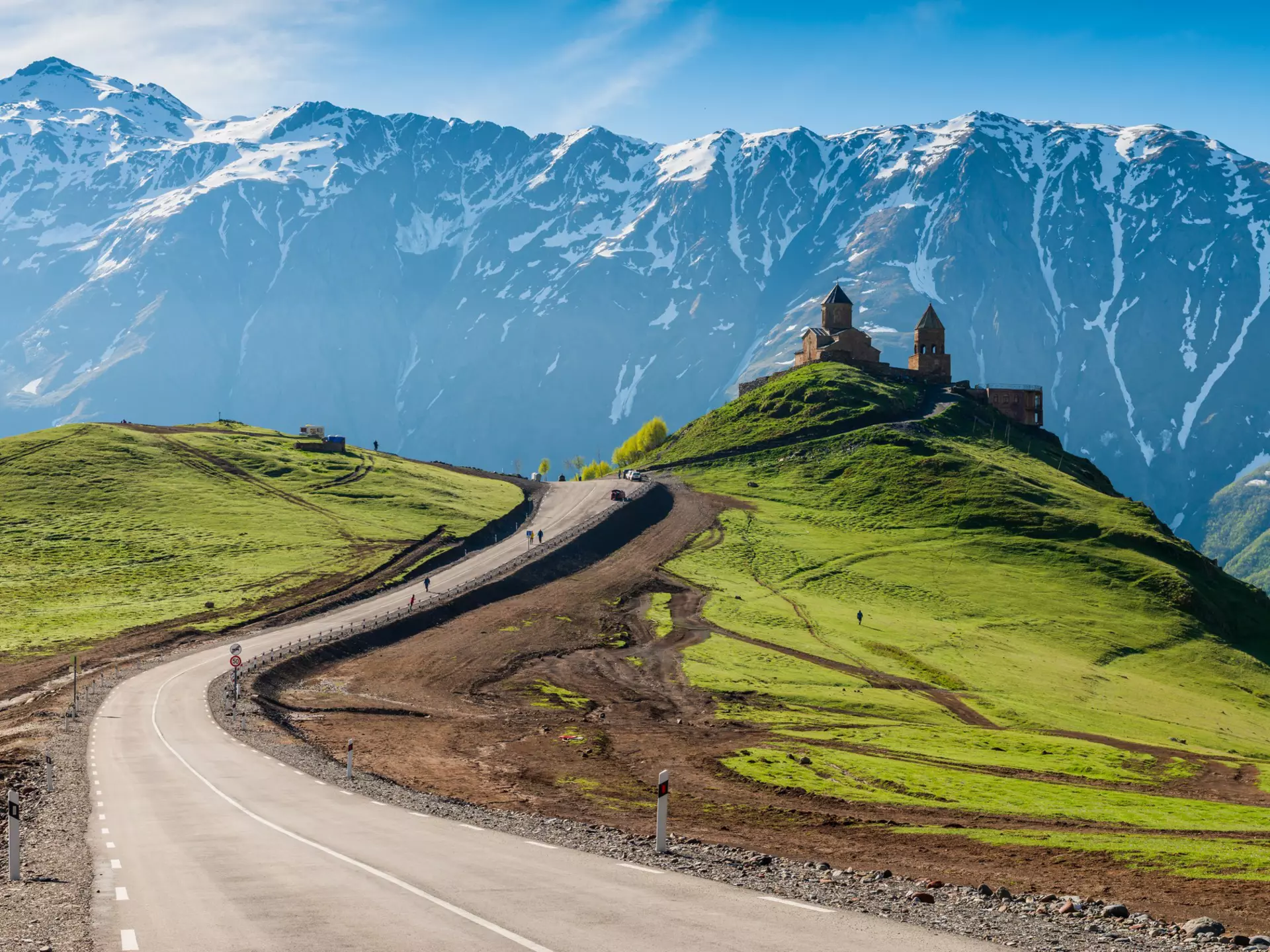 Church of the Holy Trinity in the mountains of Georgia. Vladimir Kovalchuk / Shutterstock