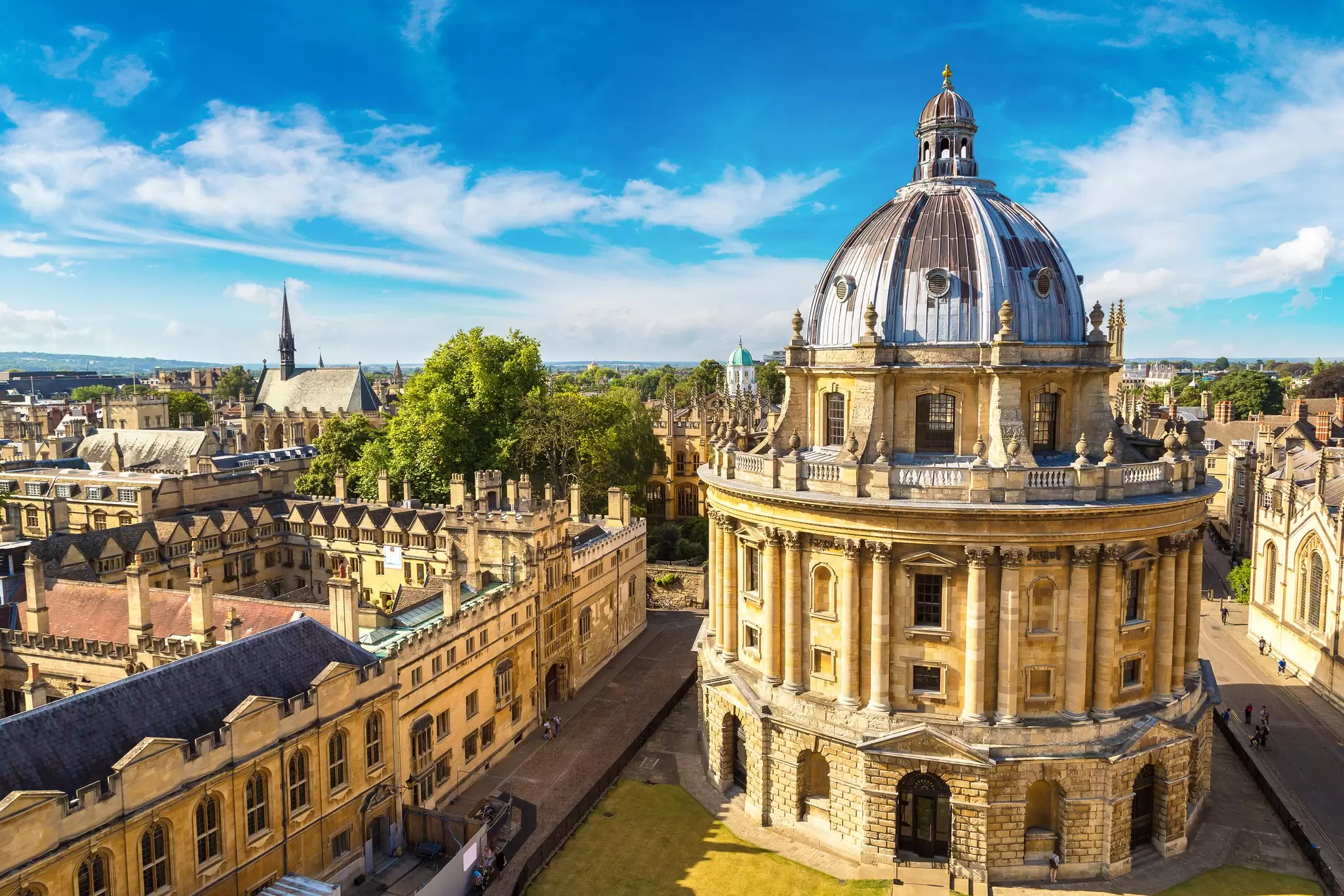 Find out how to make the most of a visit to the historic university town of Oxford on a day trip from London. Sergii Figurnyi/Shutterstock