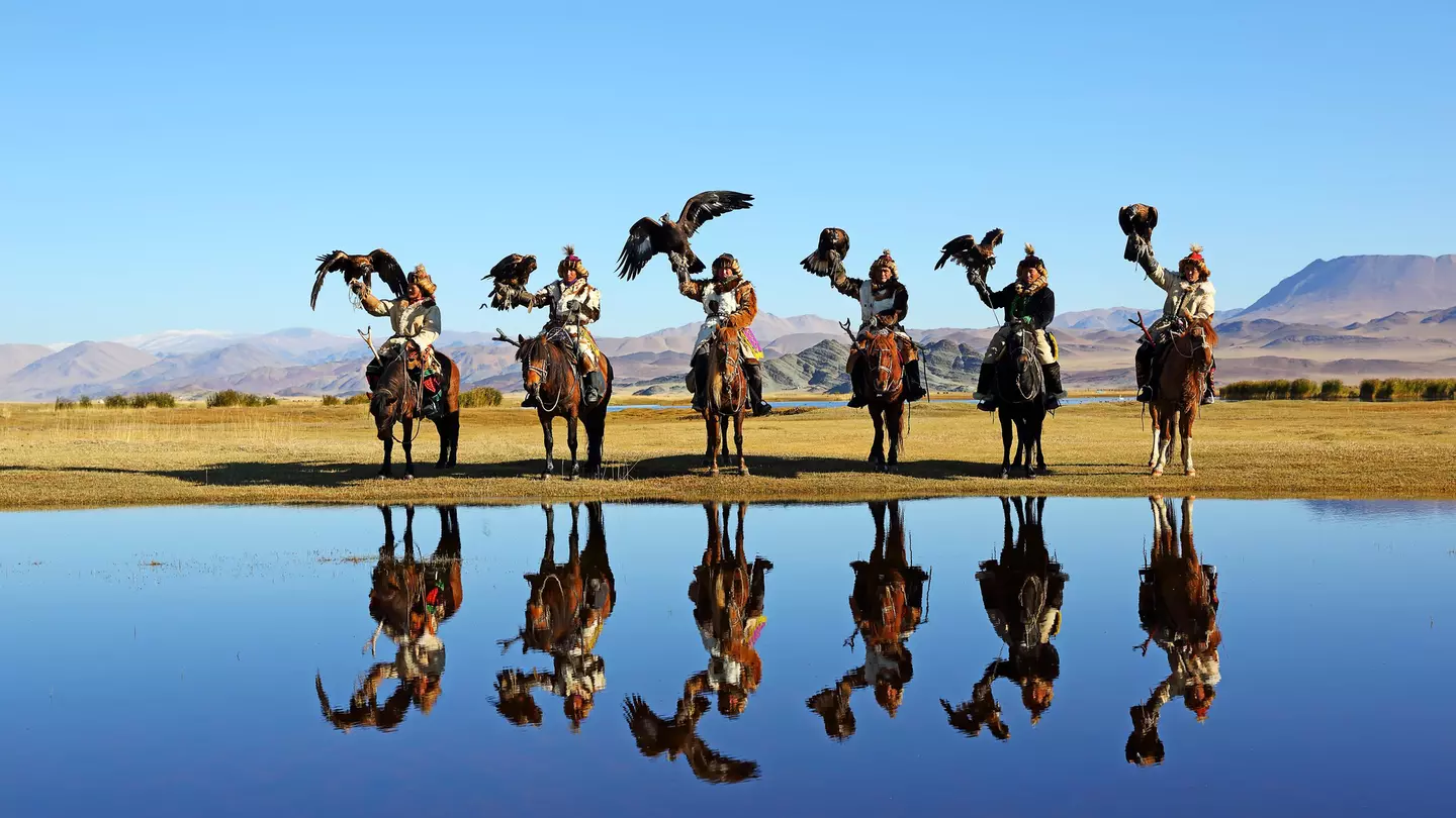 Whether you're visiting for eagle festivals or to explore the Gobi Desert, we can help you choose when to go to Mongolia © isarescheewin / Shutterstock