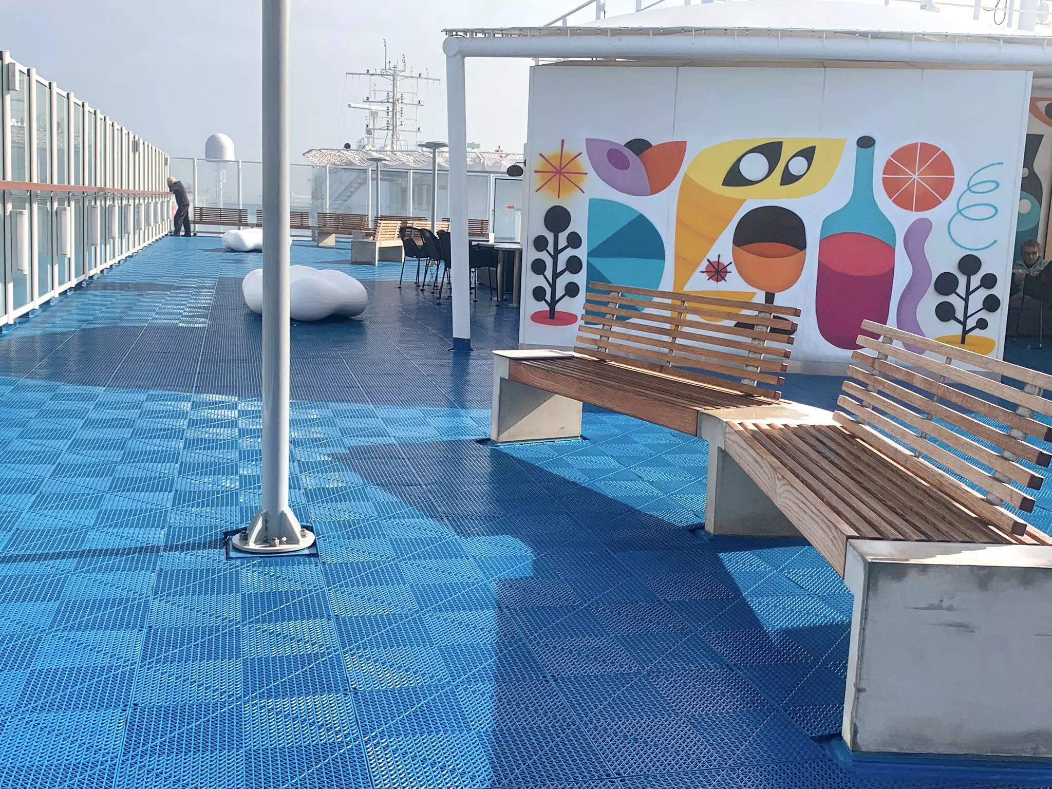 It’s a delight to take in the sea air on one of the Salamanca’s outdoor decks © Amy Lynch / Lonely Planet