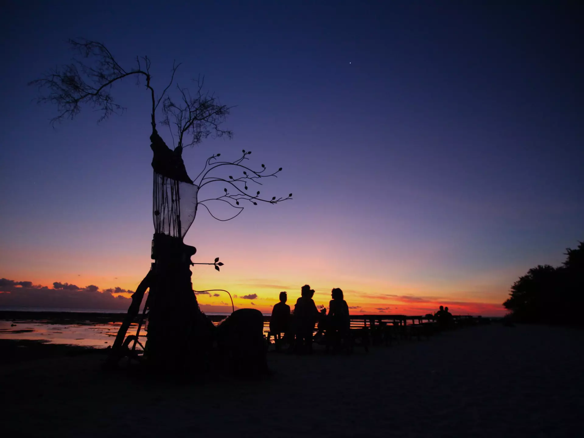 Popular for diving, beaches and incredible sunset views, here's where to go in the Gili Islands © Seungwon Ryu / Getty Images